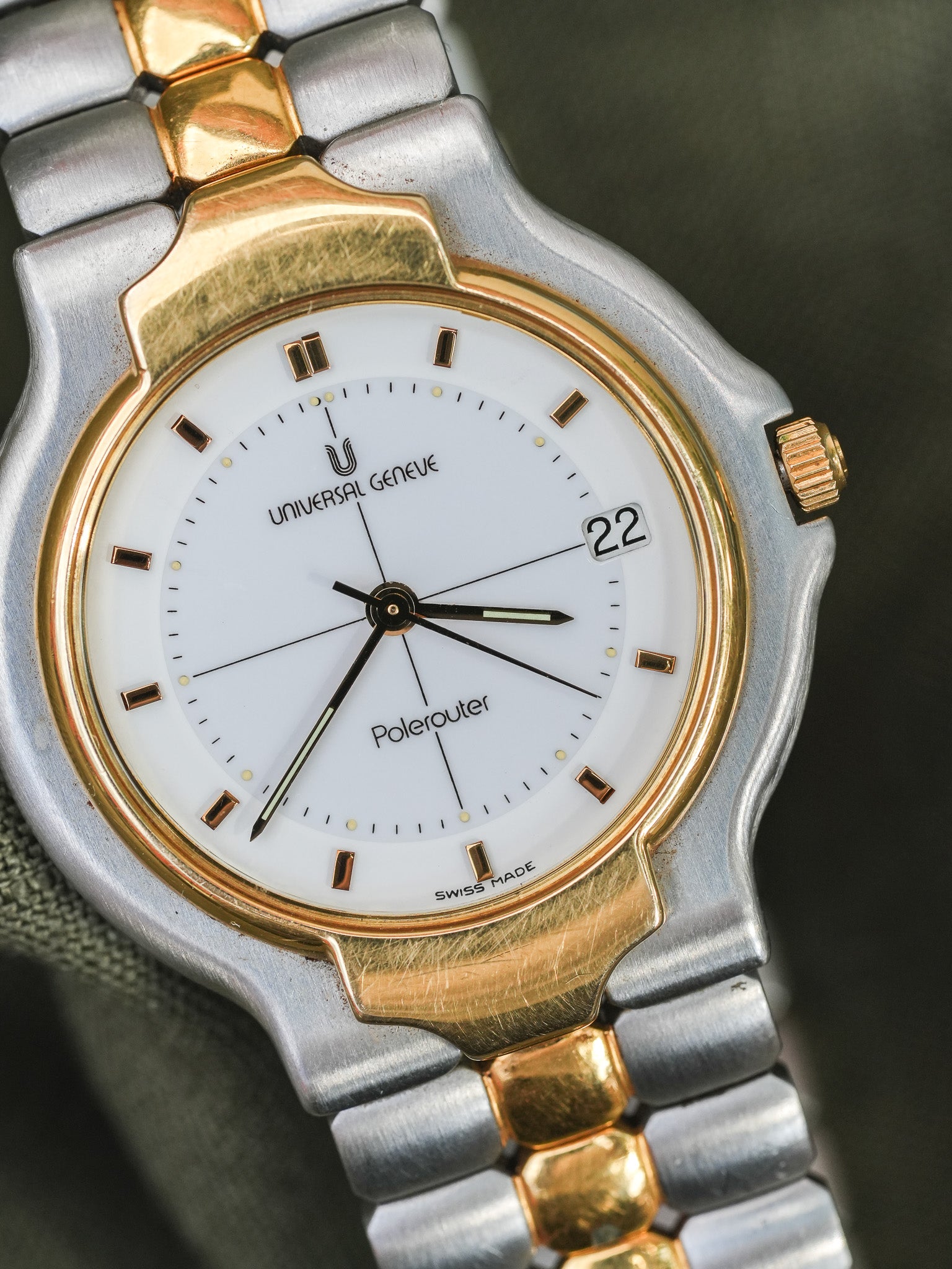 Universal Genève - Polerouter Acier Or Quartz Cadran Blanc - 1980s - Atelier Victor - Vintage Shop