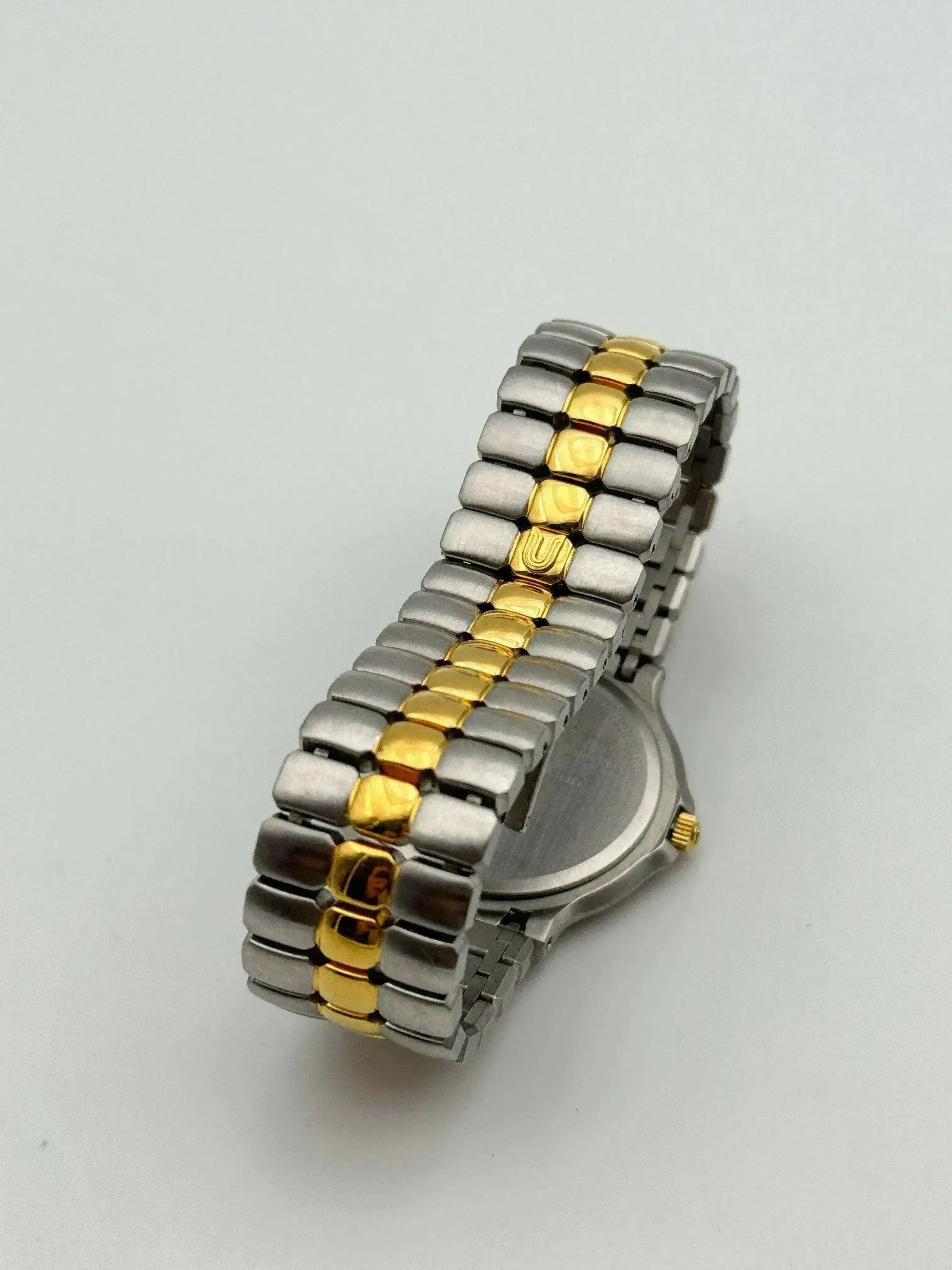 Universal Genève - Polerouter Or & Acier Quartz - 1980s - Atelier Victor