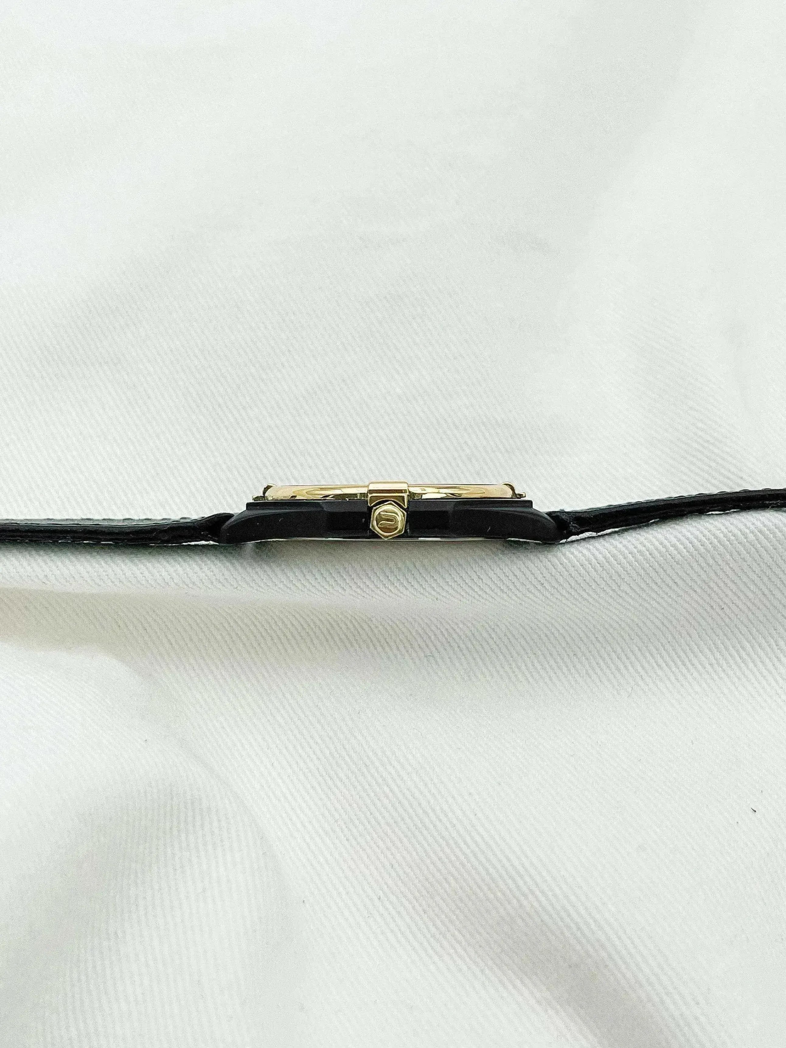 Universal Genève - Polerouter Quartz - 1970's - Atelier Victor