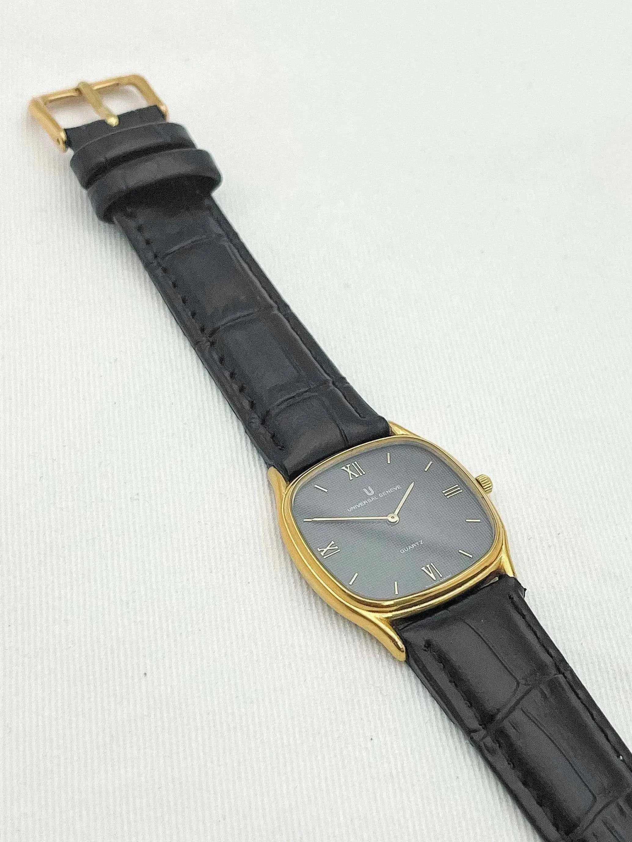 Universal Geneve - Sidereal Grey Dial - 1970s - Atelier Victor - Vintage Shop