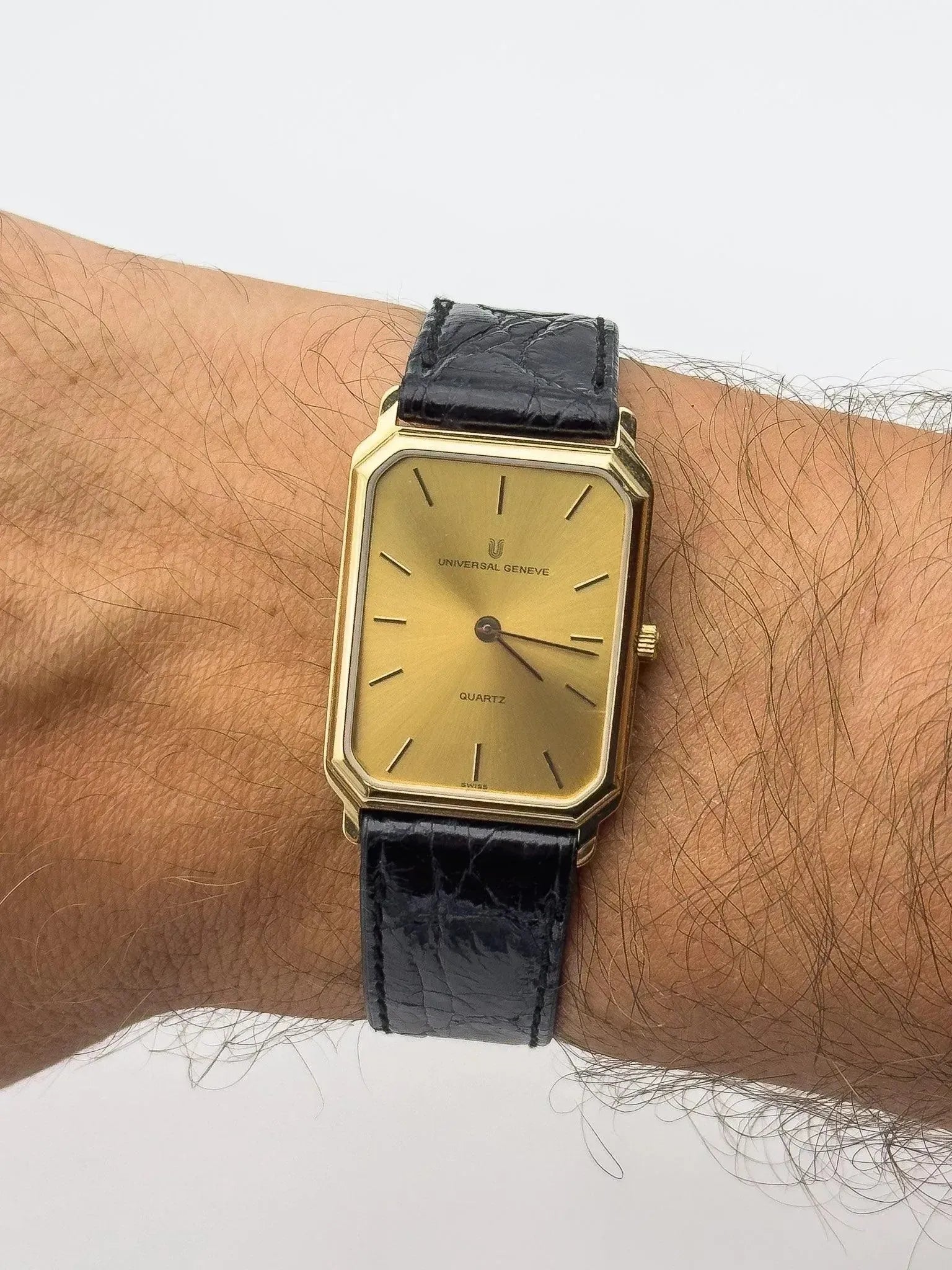 Universal Genève - Tank Allongée - NOS - 1980s - Atelier Victor