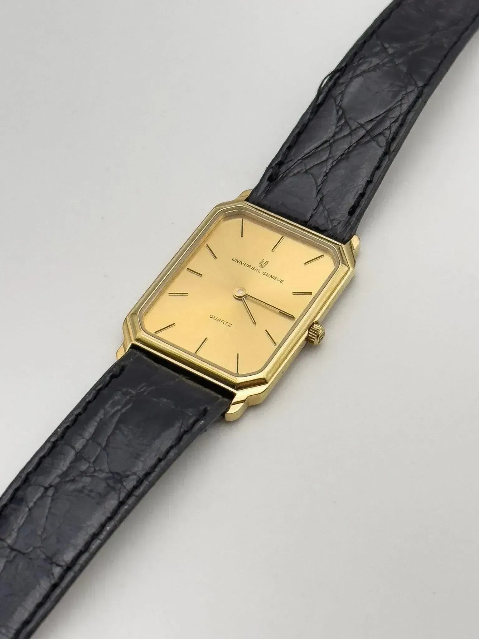 Universal Genève - Tank Allongée - NOS - 1980s - Atelier Victor