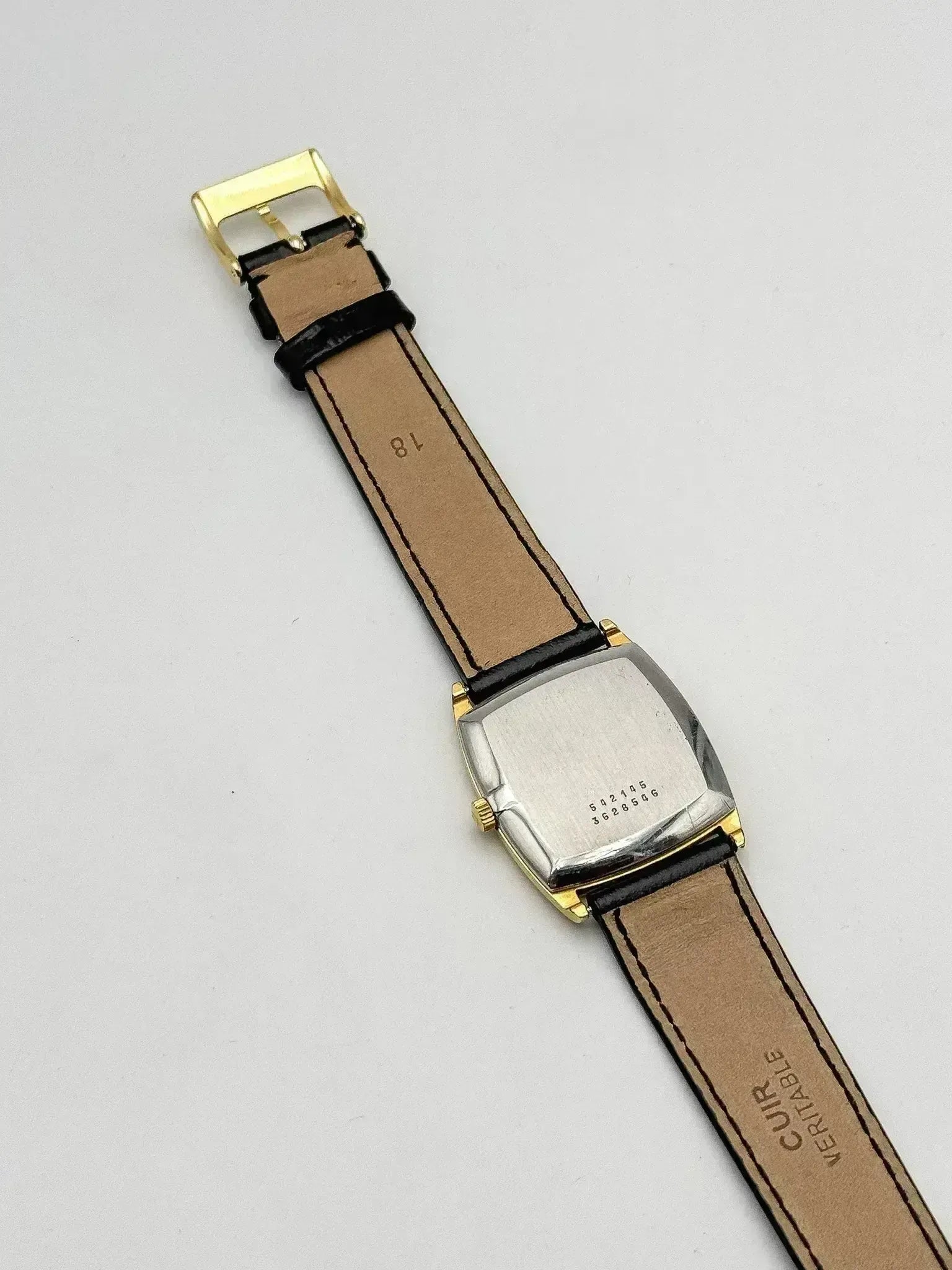 Universal Genève - Tonneau Lin Baton - 1980s - Atelier Victor