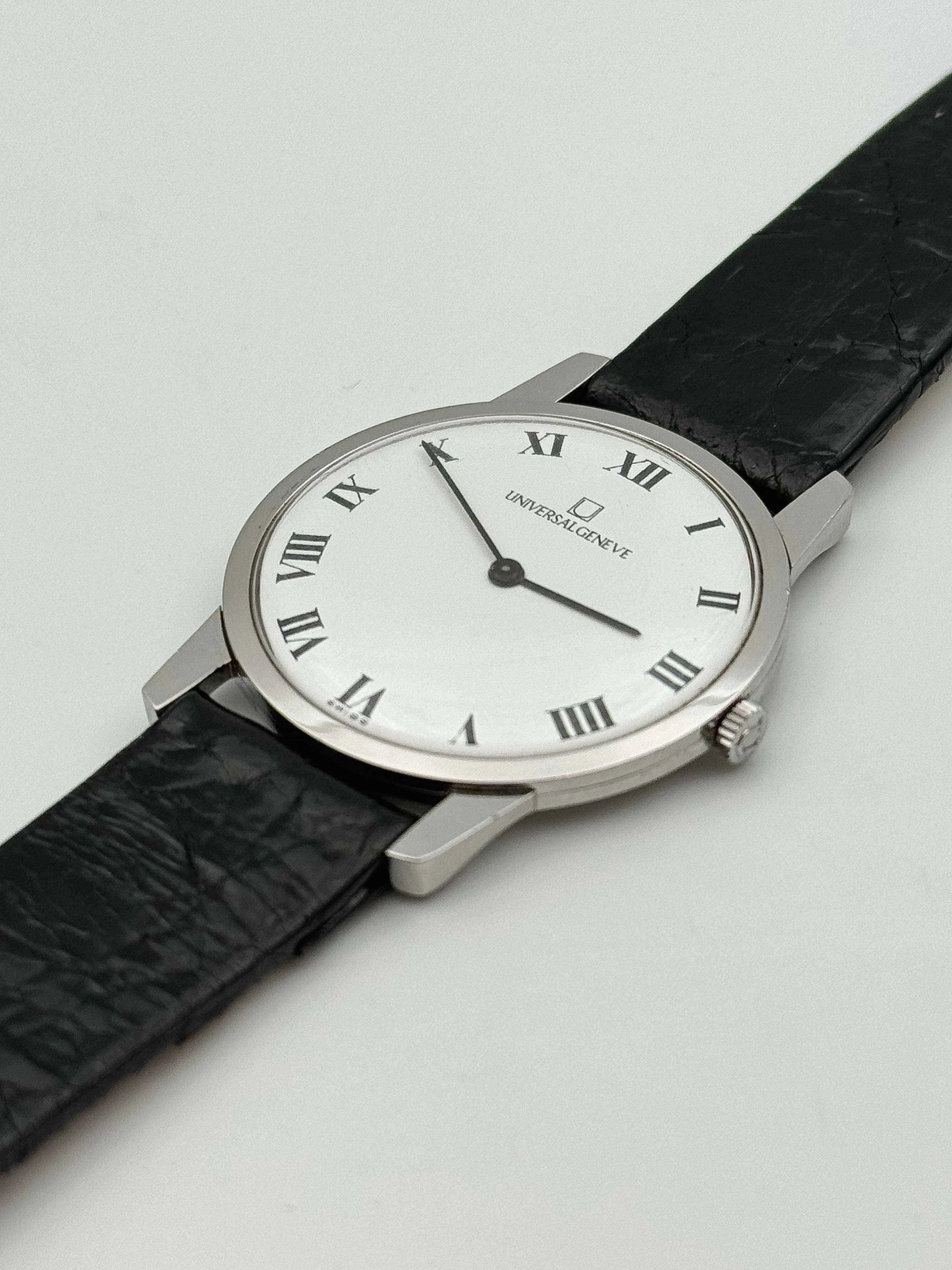Universal Genève - Ultra plat Cadra Romain Cadran Blanc - 1970s - Atelier Victor Paris - Vintage Watch Shop Dubai