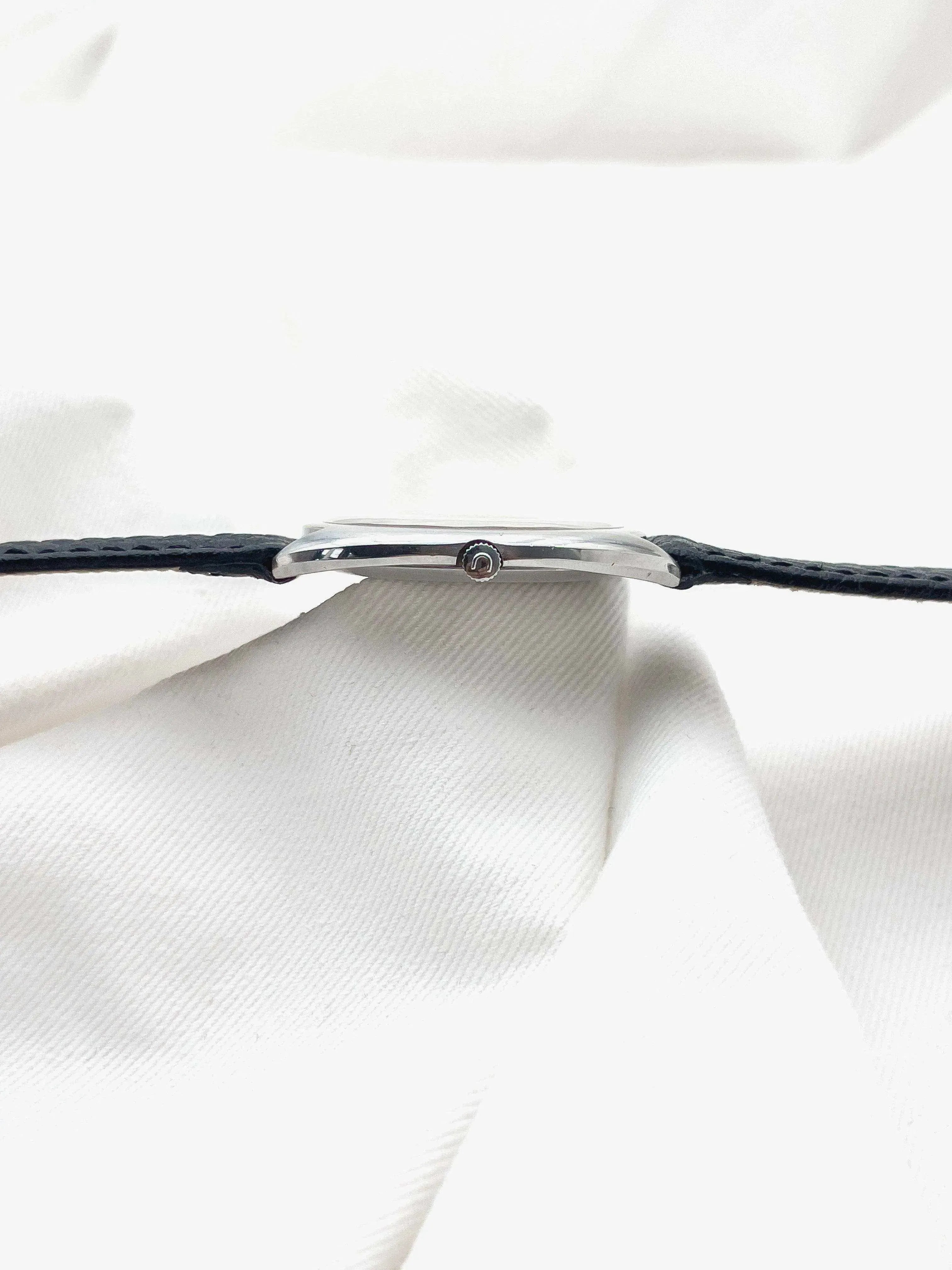 Universal Genève - Ultra Slim Acier Index Romain - 1970s - Atelier Victor