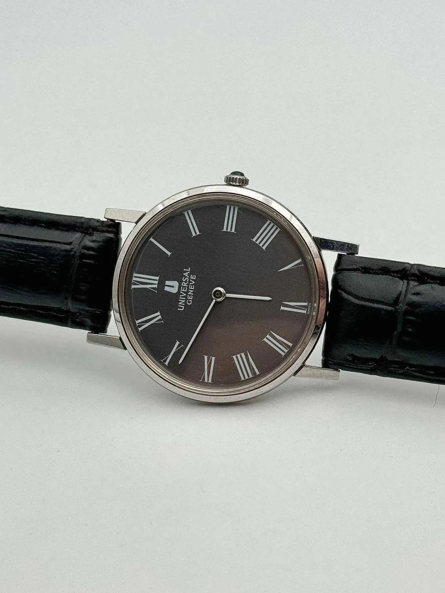 Universal Genève - Ultra Slim Cadran Ghost - 1970s - Atelier Victor Paris - Vintage Watch Shop Dubai