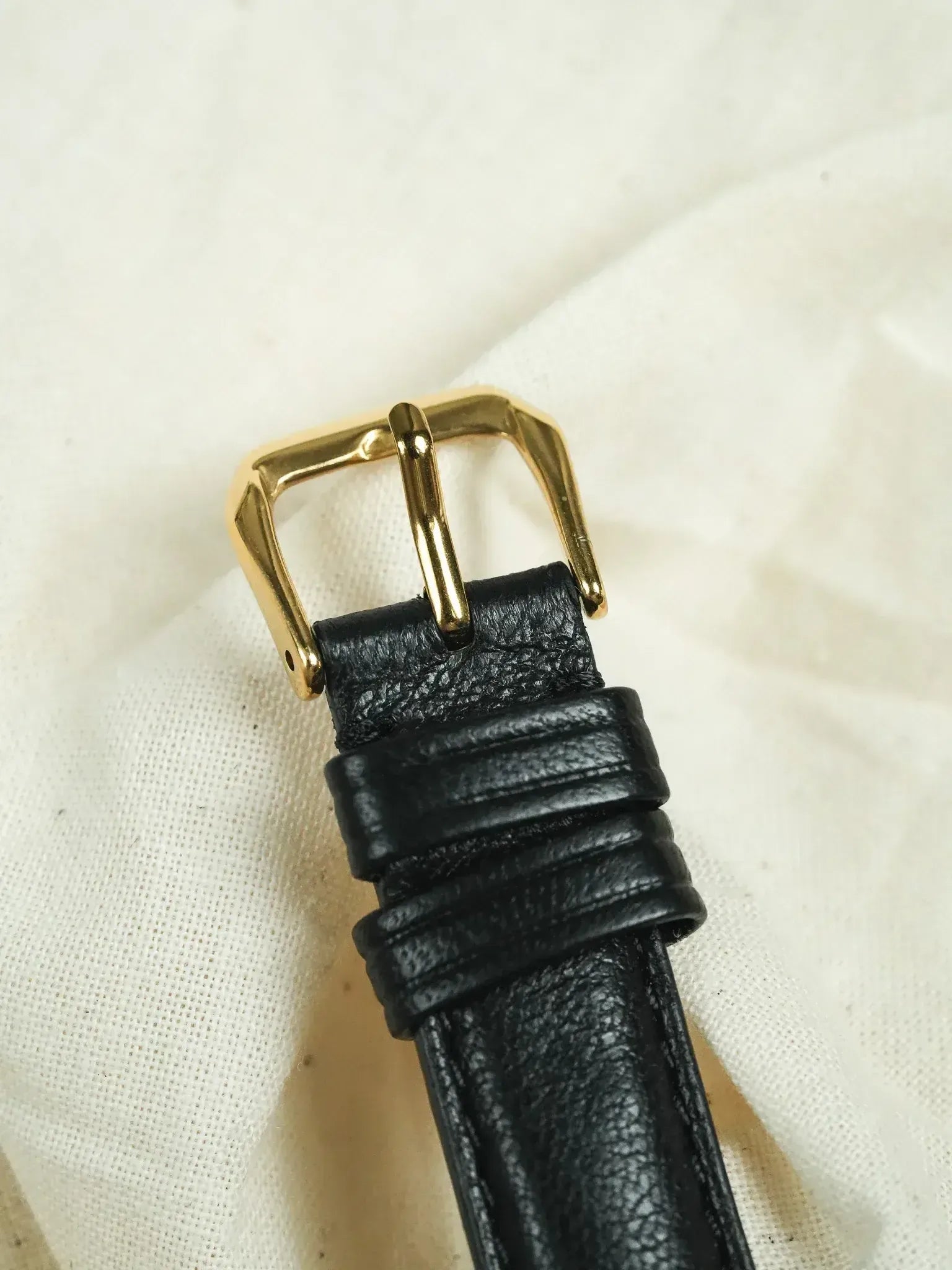 Universal Genève - Ultra Slim Chiffres arabes - 1980s - Atelier Victor