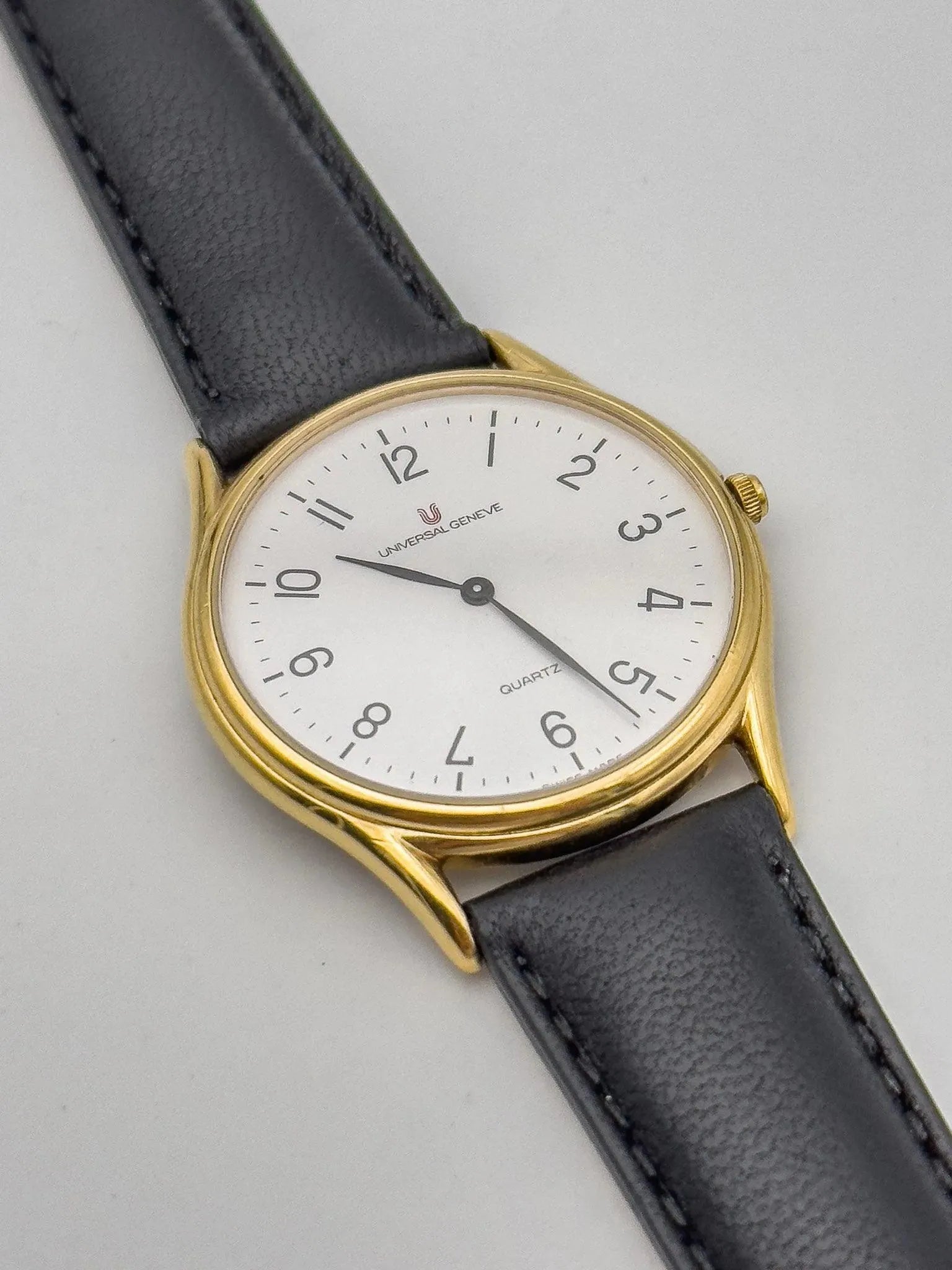 Universal Genève - Ultra Slim Chiffres arabes - 1980s - Atelier Victor - Vintage Shop