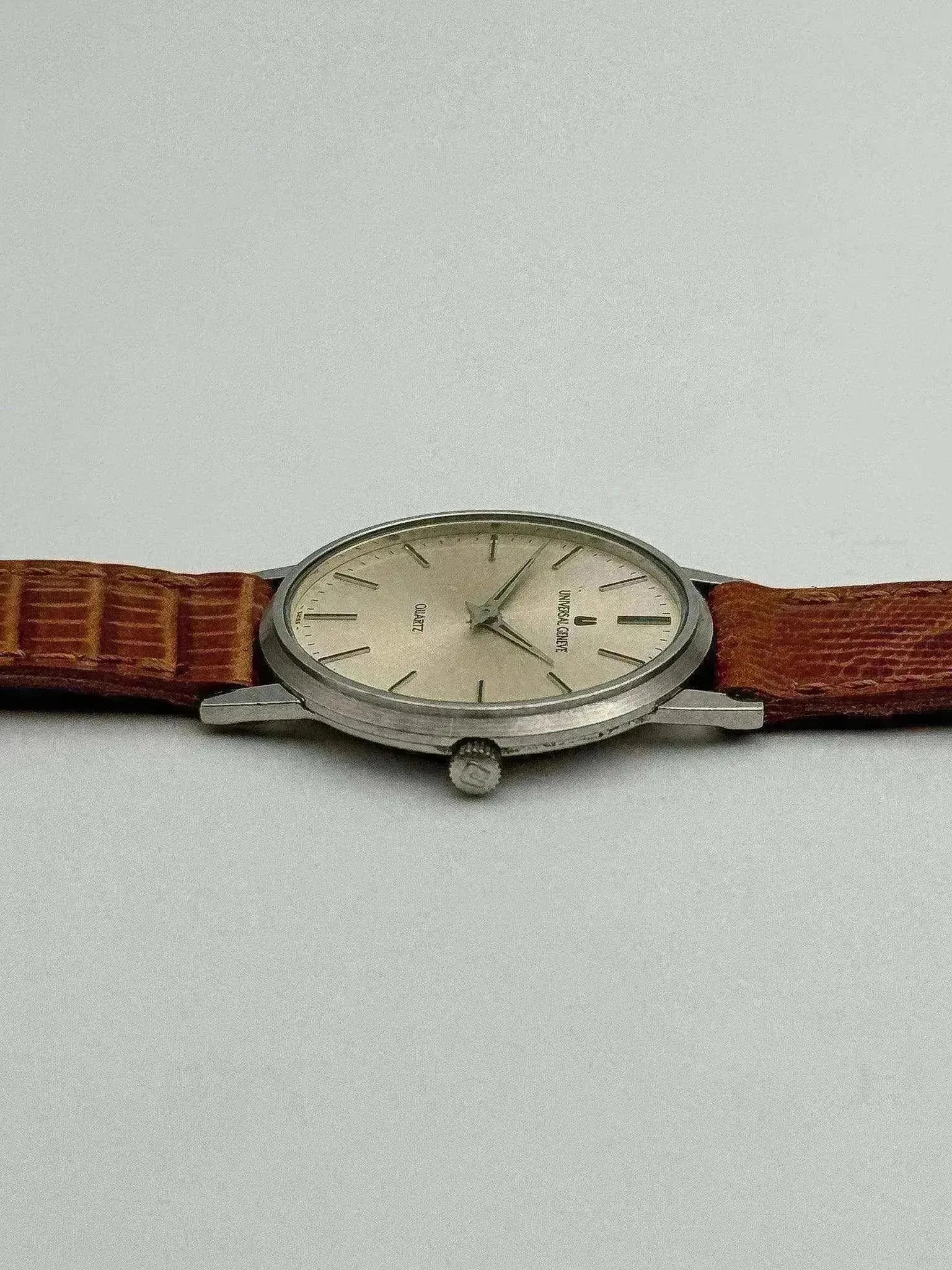 Universal Genève - Ultra Slim Circle Champagne - 1980s - Atelier Victor