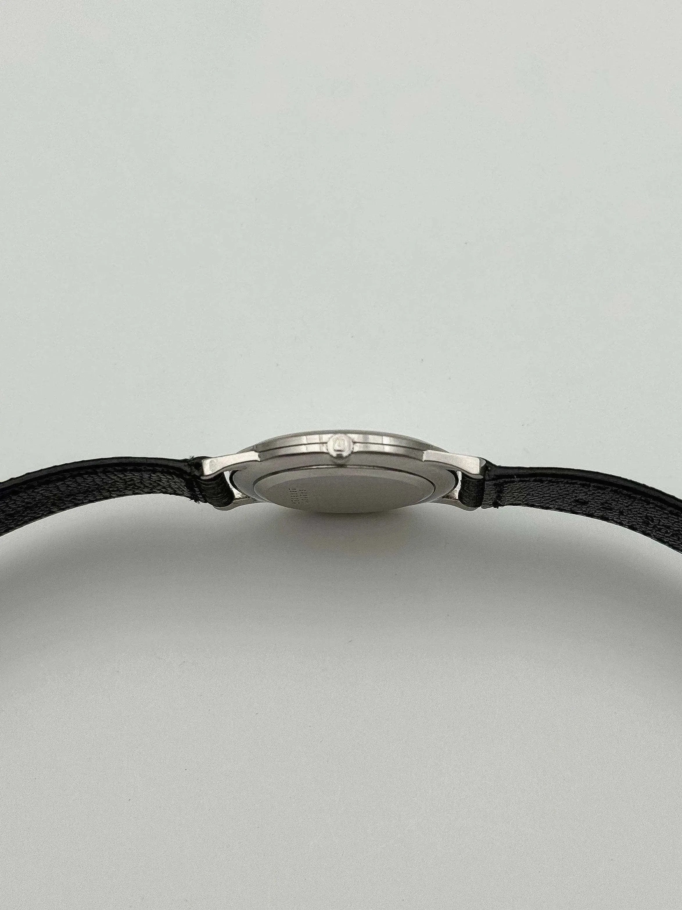 Universal Genève - Ultra Thin Cal.1-42 Romain - 1970s - Atelier Victor - Vintage Shop