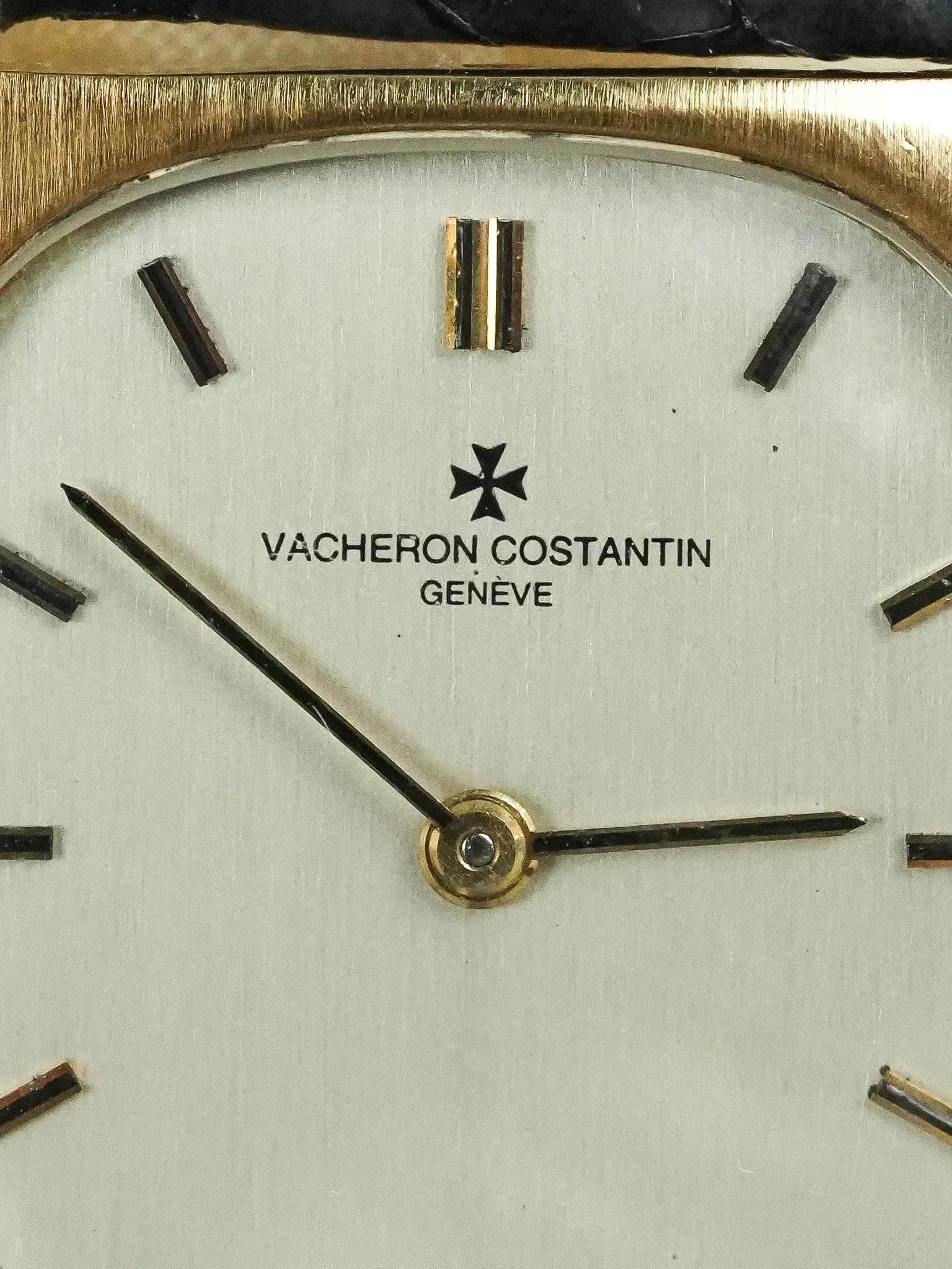 Vacheron Constantin - Tonneau 7813 Or Jaune 18k Index Onyx - 1970s - Atelier Victor
