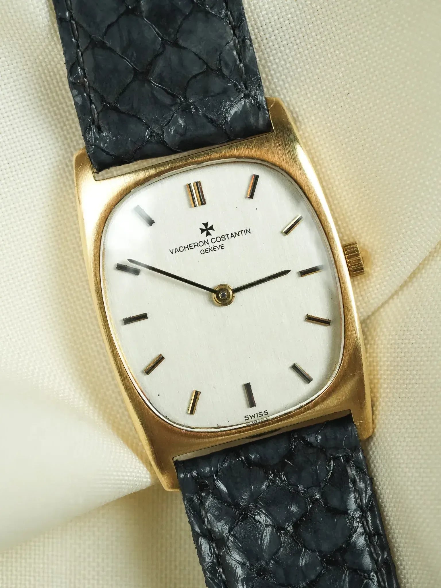 Vacheron Constantin - Tonneau 7813 Or Jaune 18k Index Onyx - 1970s - Atelier Victor