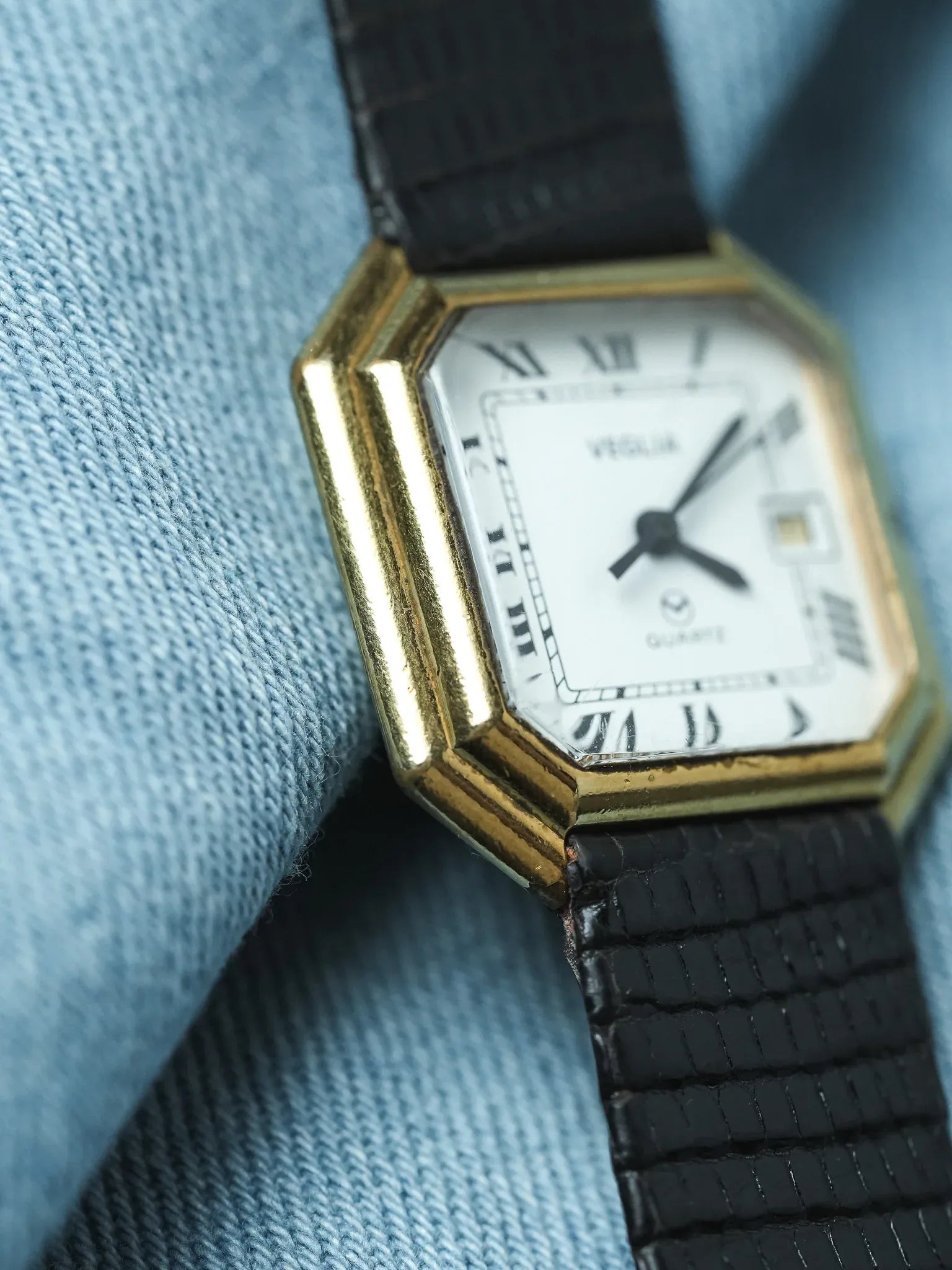 Veglia - "Ceinture" Or Date - 1980s - Atelier Victor - Vintage Shop