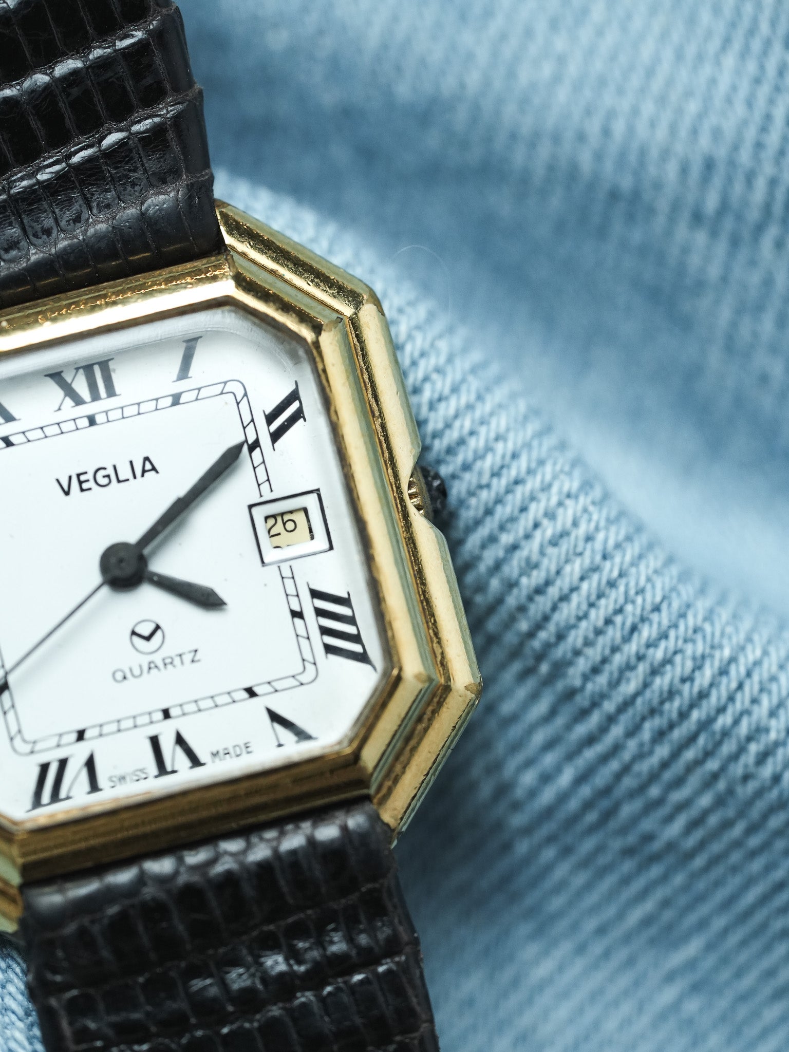 Veglia - "Ceinture" Or Date - 1980s - Atelier Victor - Vintage Shop