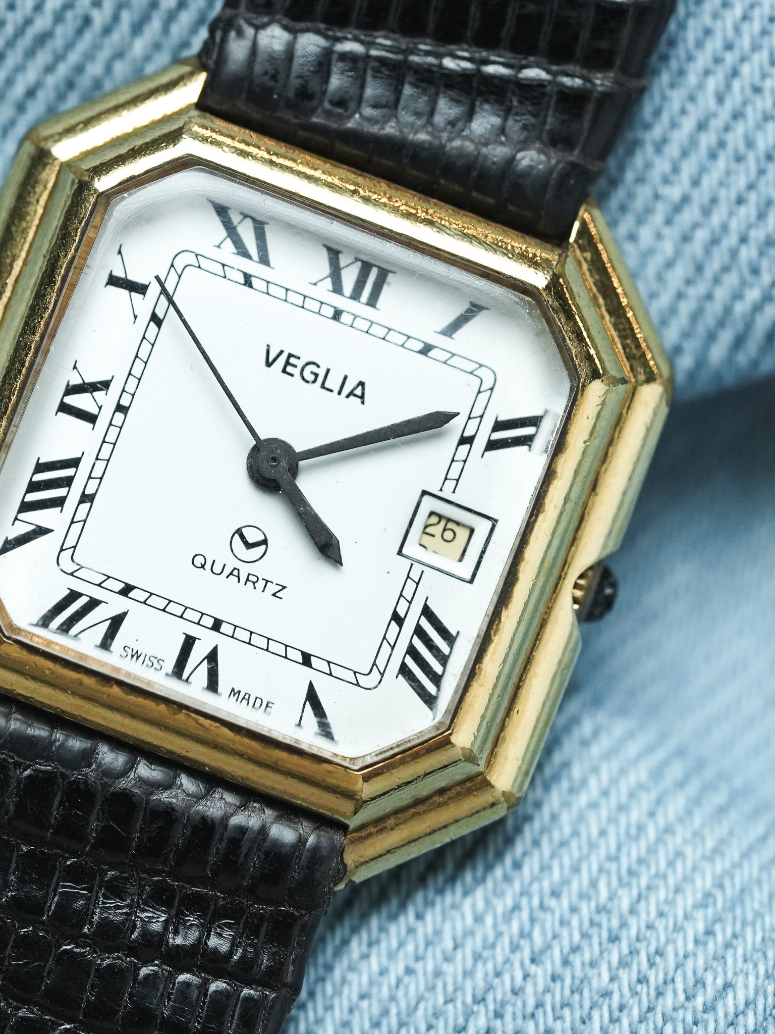 Veglia - "Ceinture" Or Date - 1980s - Atelier Victor - Vintage Shop