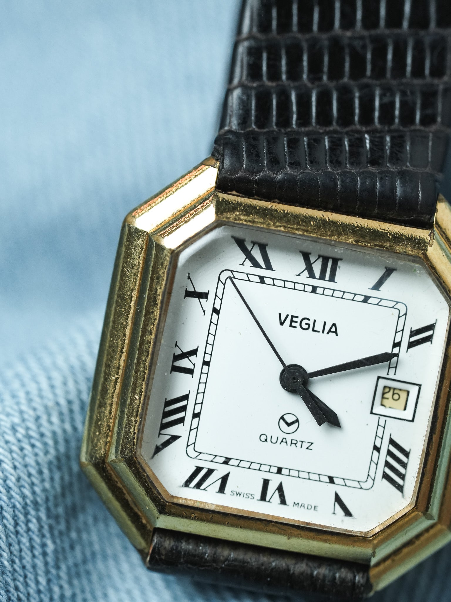 Veglia - "Ceinture" Or Date - 1980s - Atelier Victor - Vintage Shop