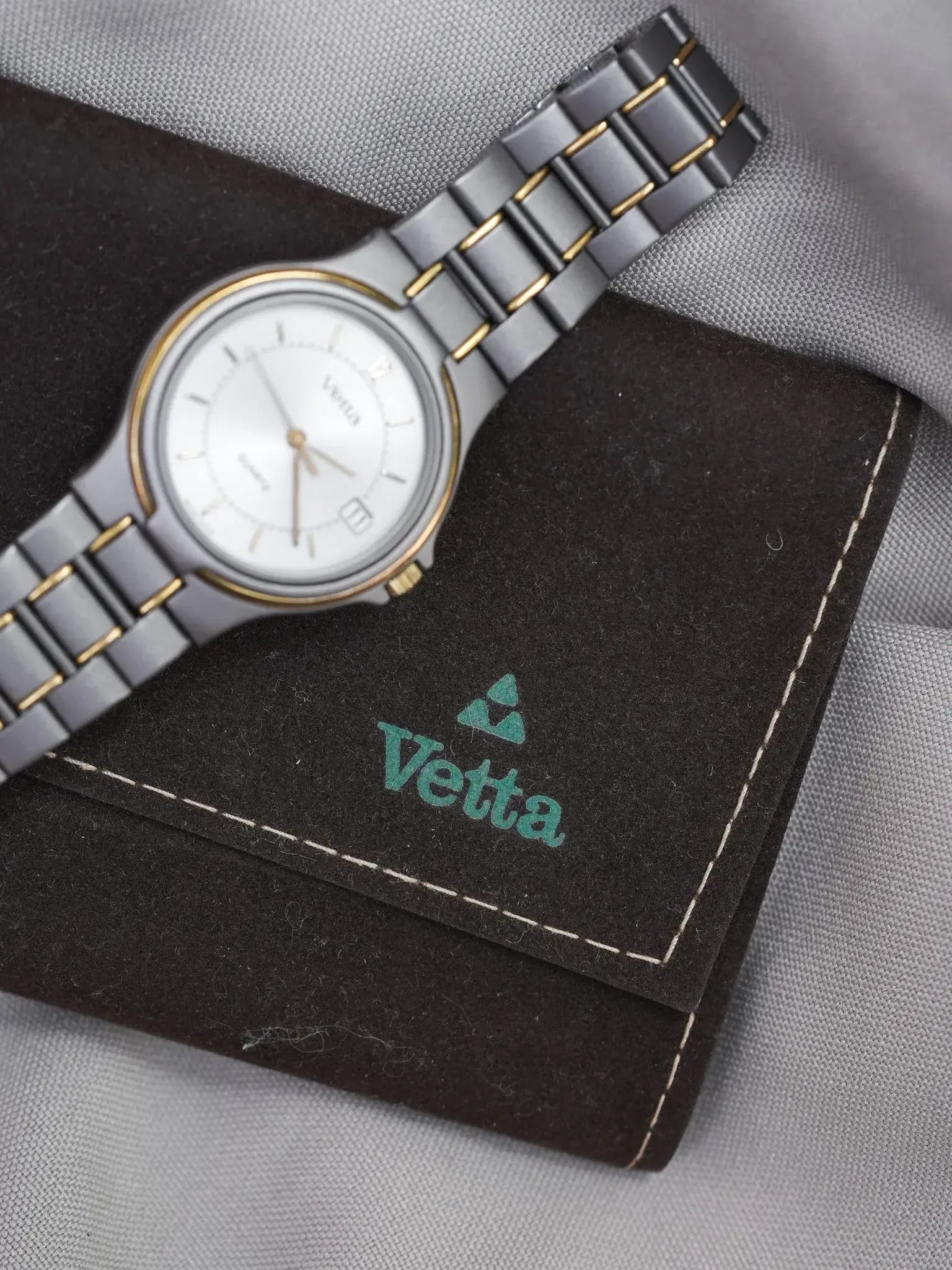 Vetta - Gris Anthracite Or - NOS - Boite & Papier - 1990s - Atelier Victor