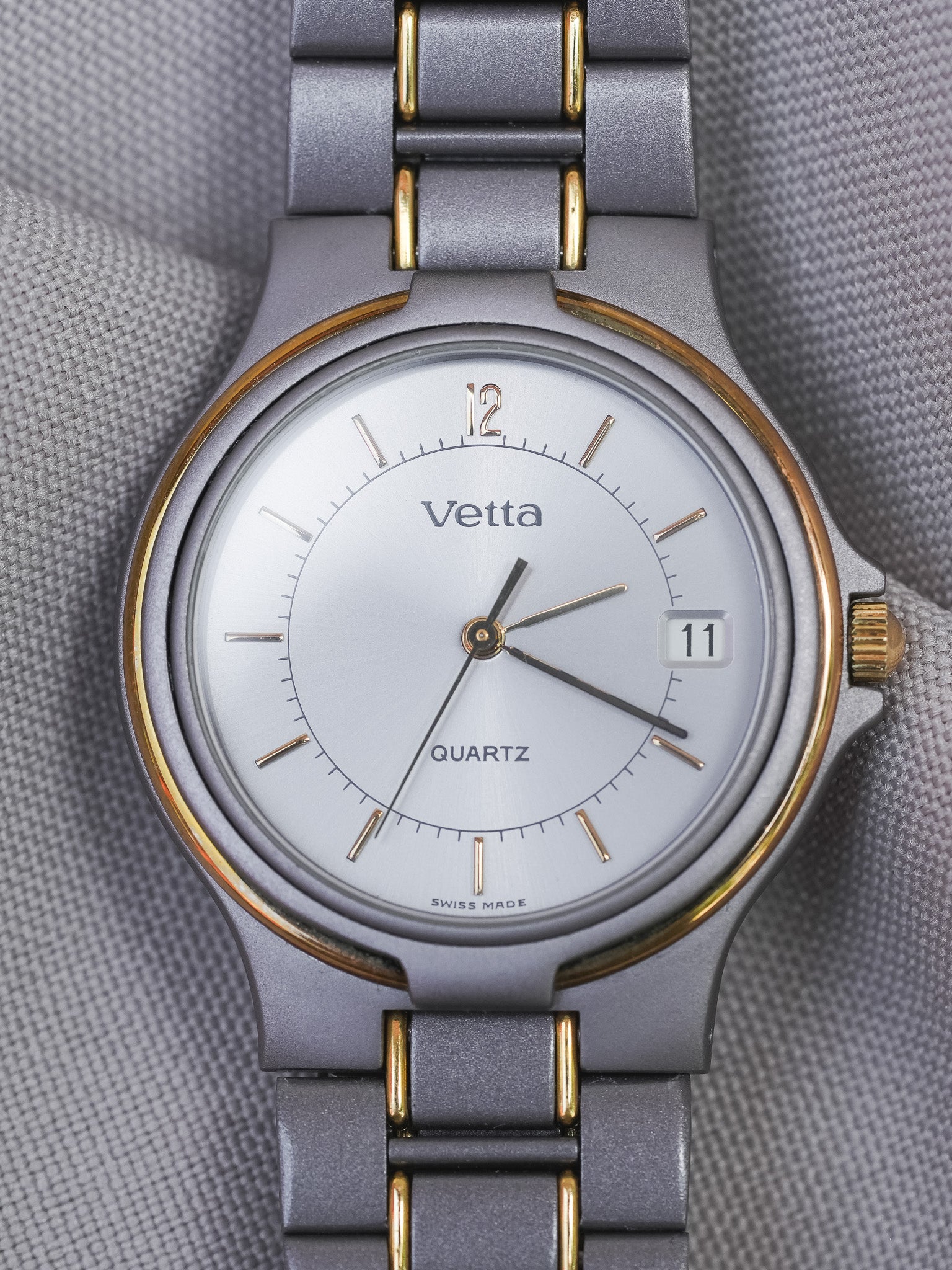 Vetta - Gris Anthracite Or - NOS - Boite & Papier - 1990s - Atelier Victor - Vintage Shop