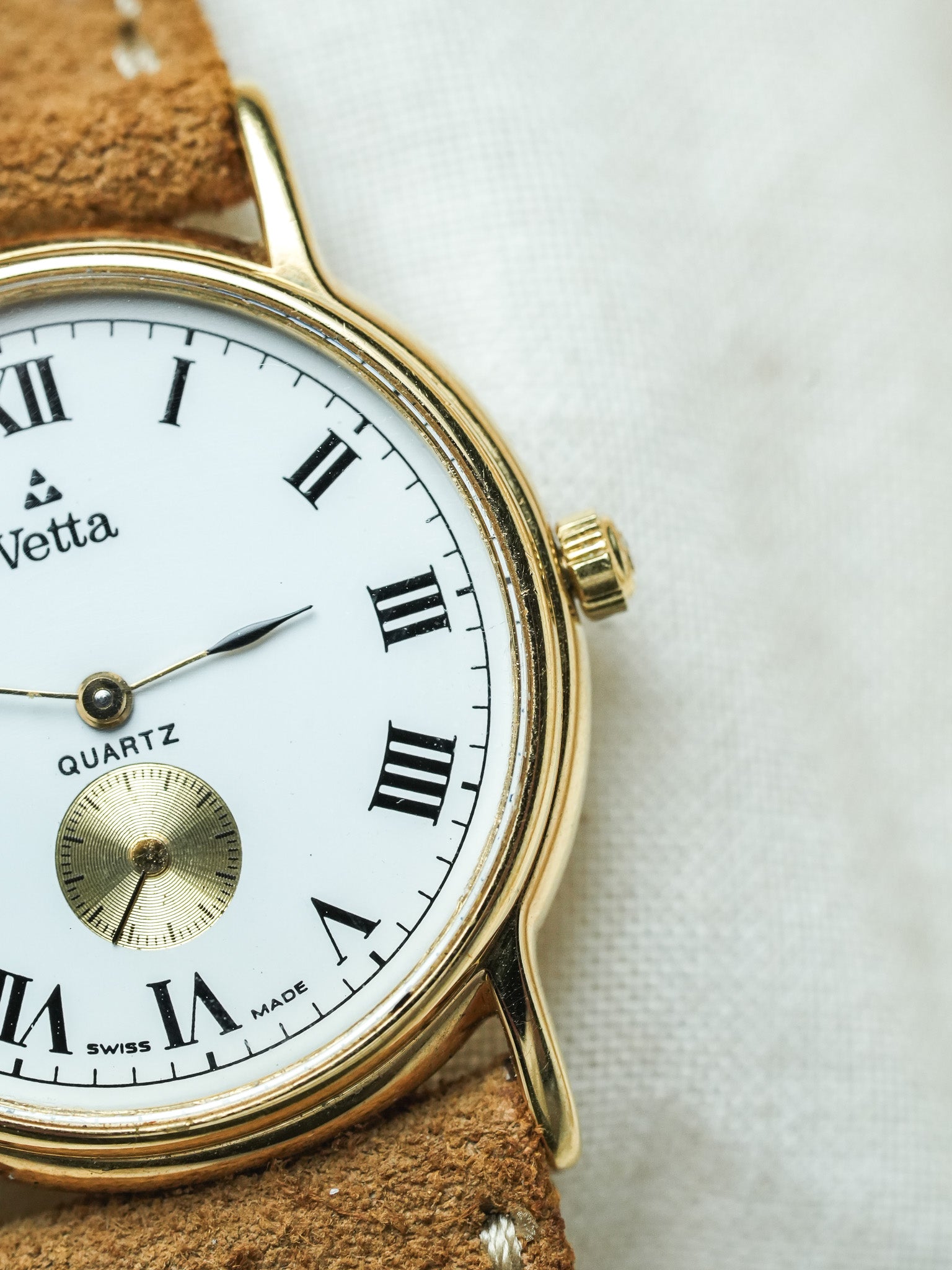 Vetta - Or Cadran Blanc Petite-seconde - 1990s - Atelier Victor - Vintage Shop
