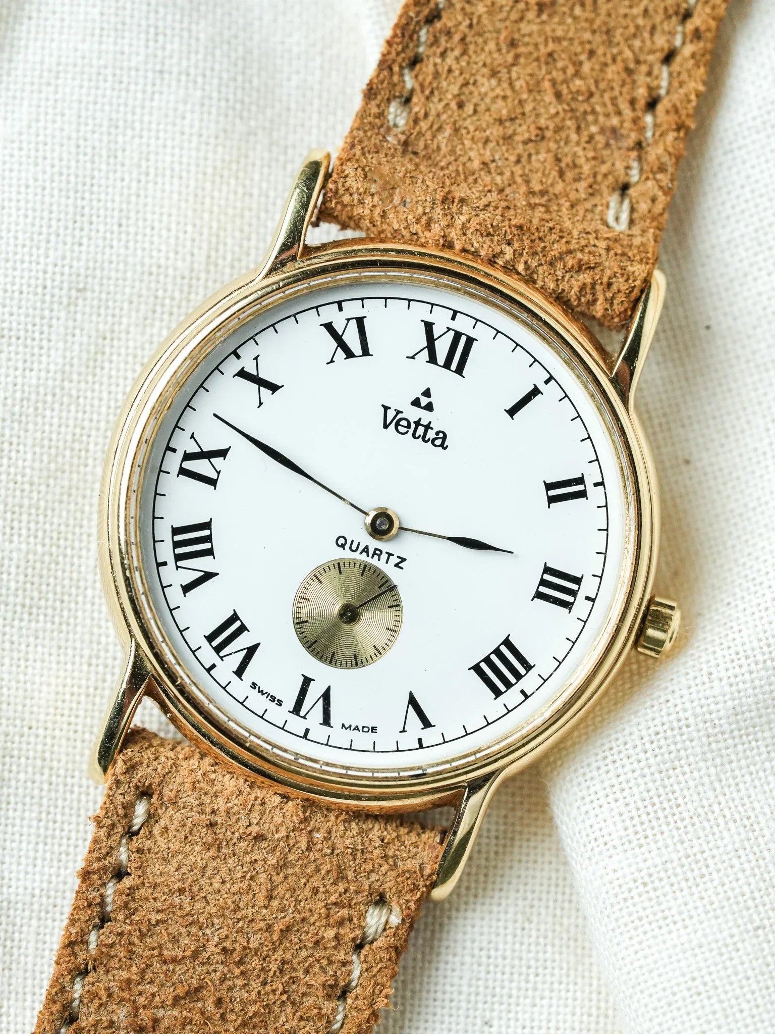 Vetta - Or Cadran Blanc Petite-seconde - 1990s - Atelier Victor - Vintage Shop