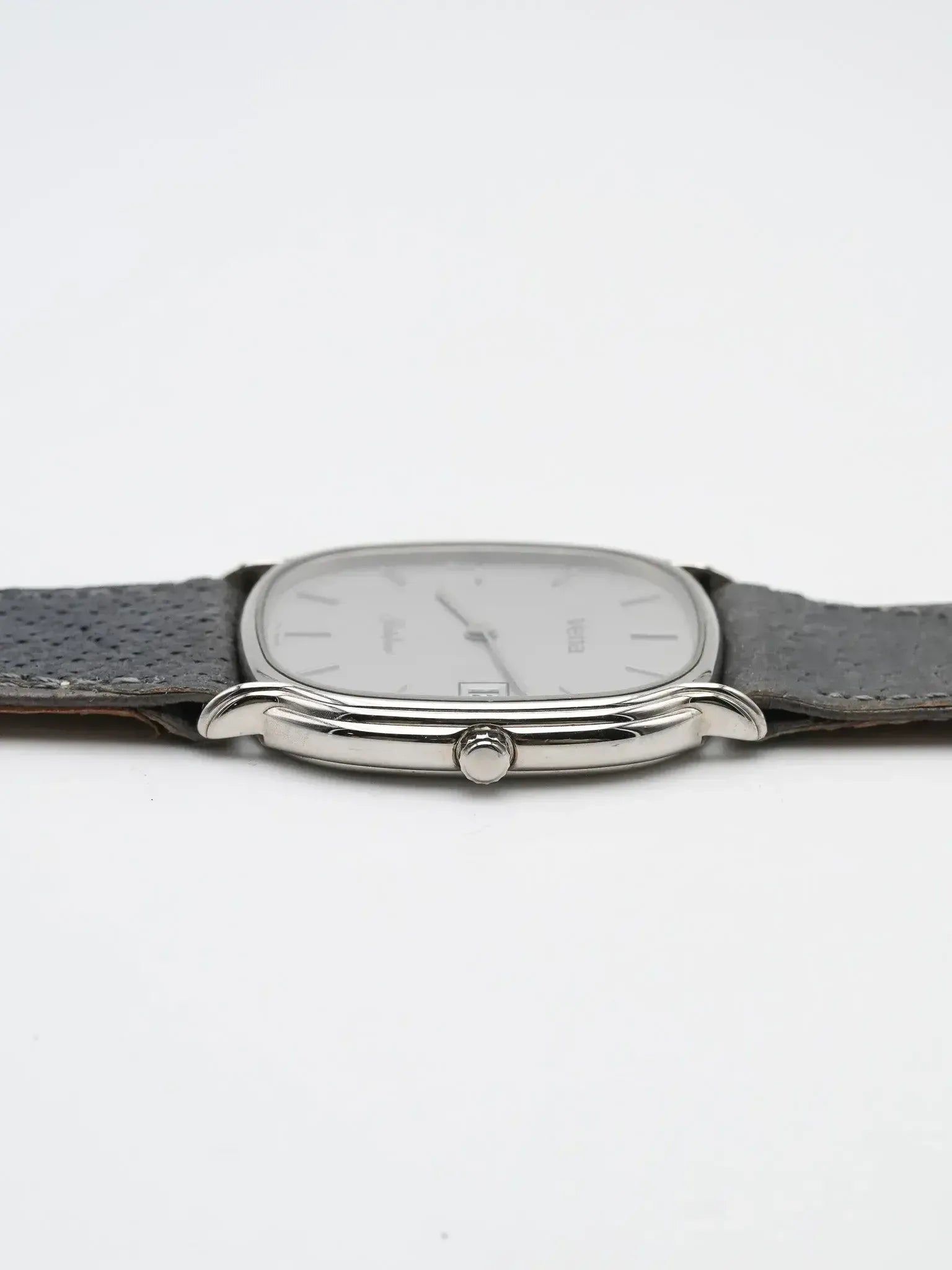 Vetta - Tonneau Acier Cadran Gris - NOS - 1980S - Atelier Victor