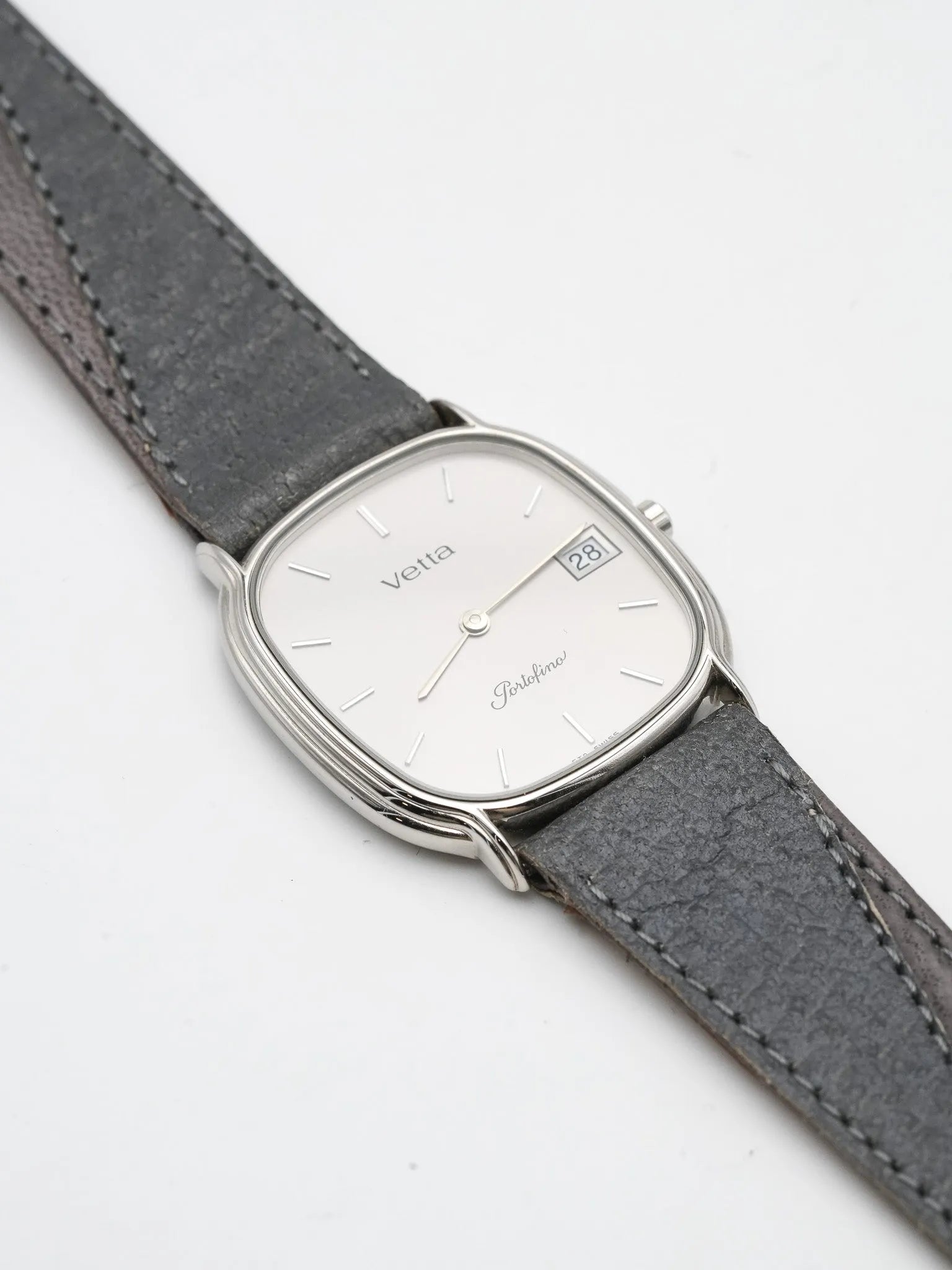 Vetta - Tonneau Acier Cadran Gris - NOS - 1980S - Atelier Victor Paris - Vintage Watch Shop Dubai