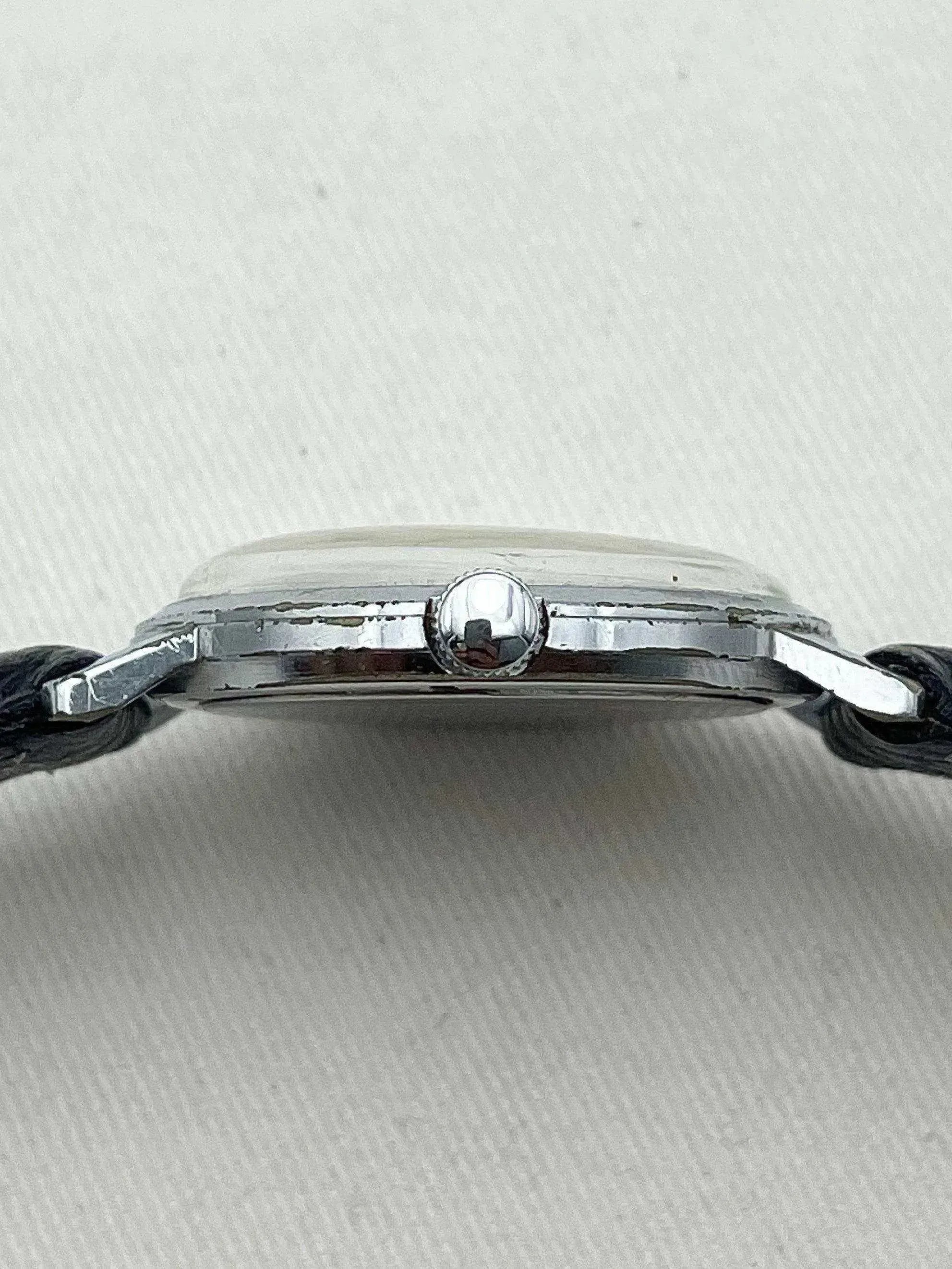 Vostok - Acier Noir chiffres arabes - 1960s - Atelier Victor