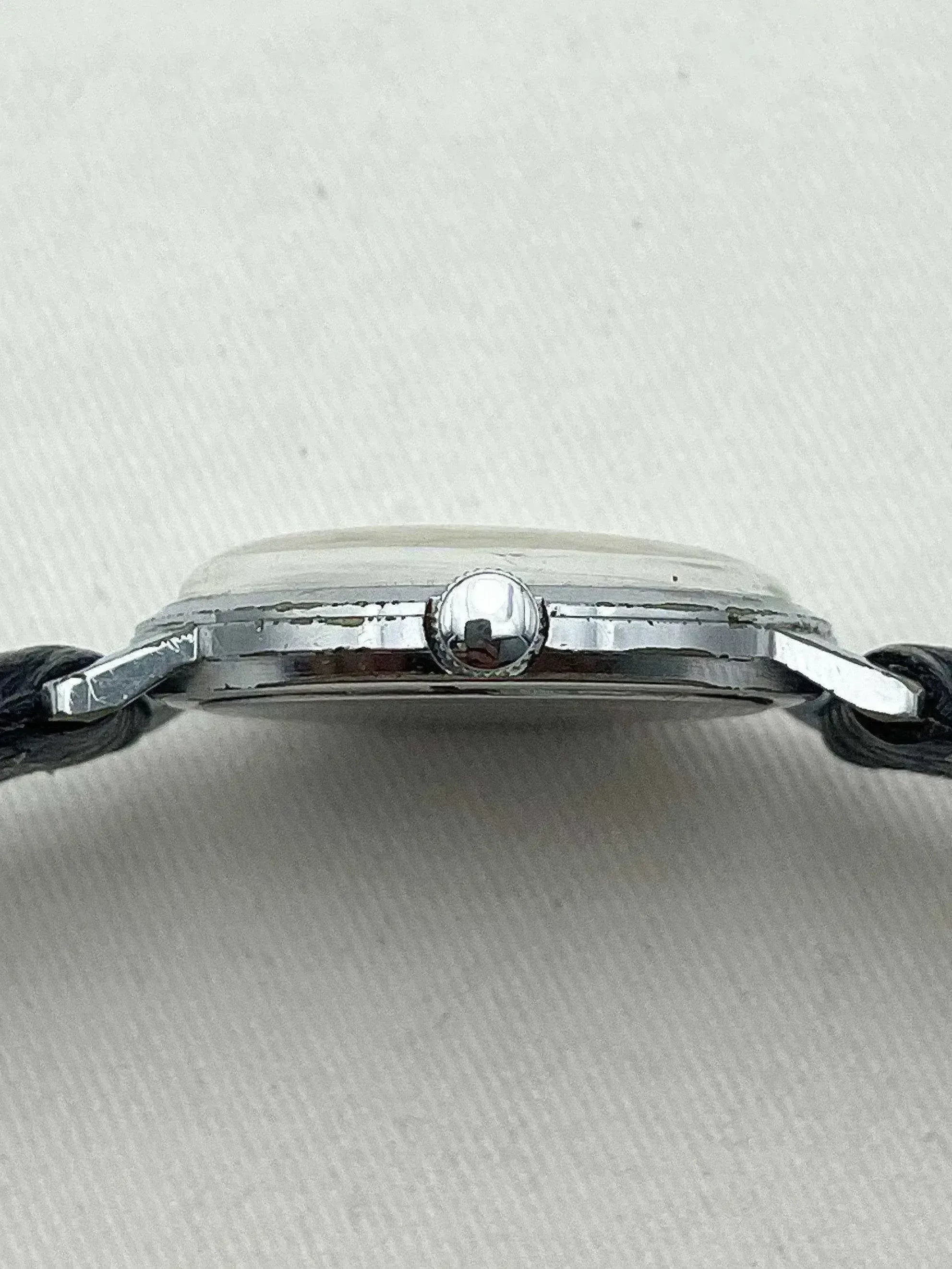 Vostok - Acier Noir chiffres arabes - 1960s - Atelier Victor