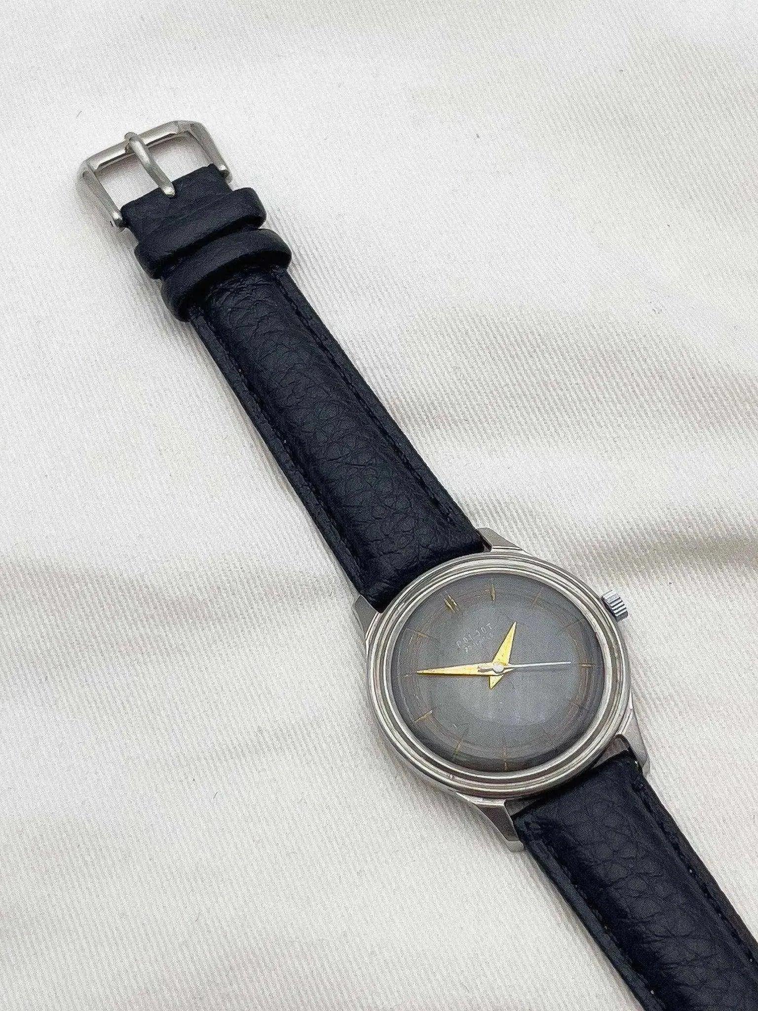 Vostok - Acier noir dauphine or - 1970s - Atelier Victor - Vintage Shop