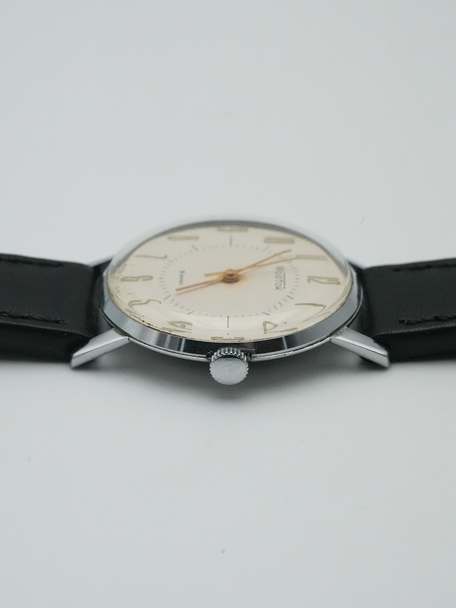 Vostok - Chiffres Arabes Dorés - 1970s - Atelier Victor Paris - Vintage Watch Shop Dubai