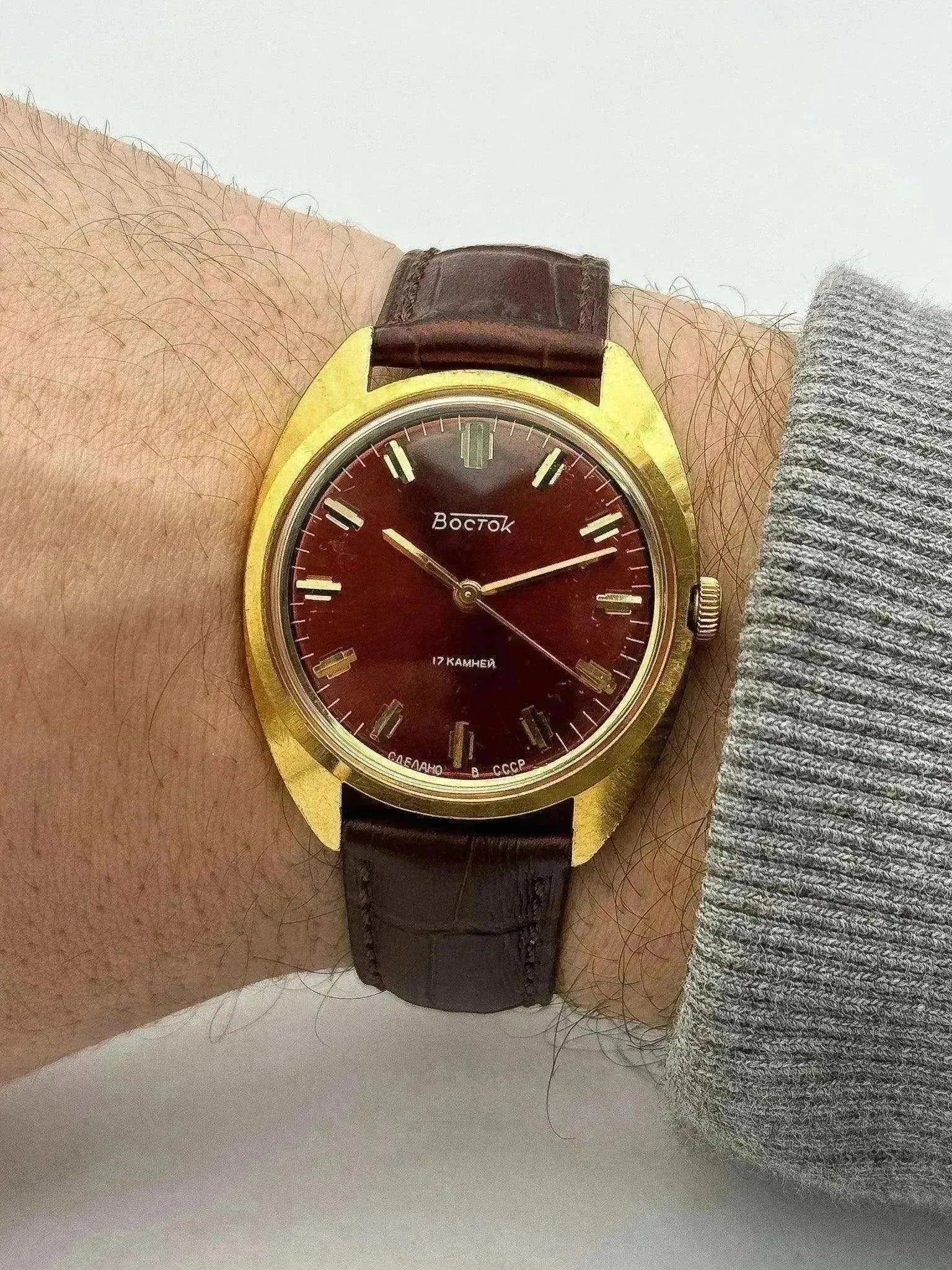 Vostok - Gold Red Dial - 1980’s - Atelier Victor