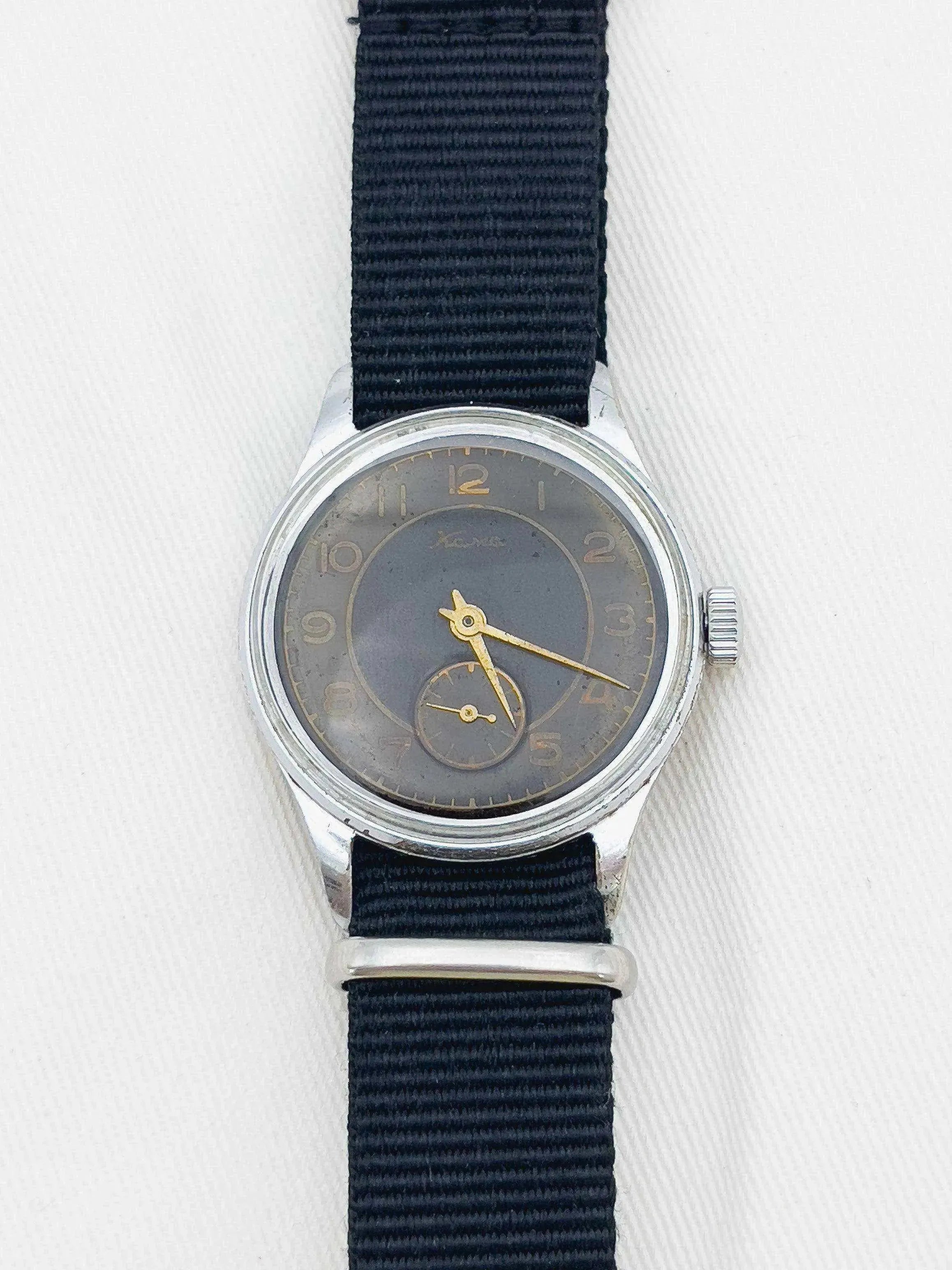 Vostok - Militaire Noir Index Or - 1960s - Atelier Victor Paris - Vintage Watch Shop Dubai