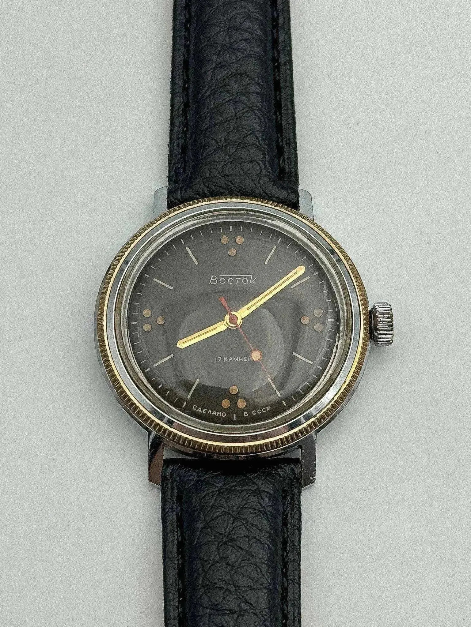 Vostok - Noir Trotteuse rouge - 1960s - Atelier Victor