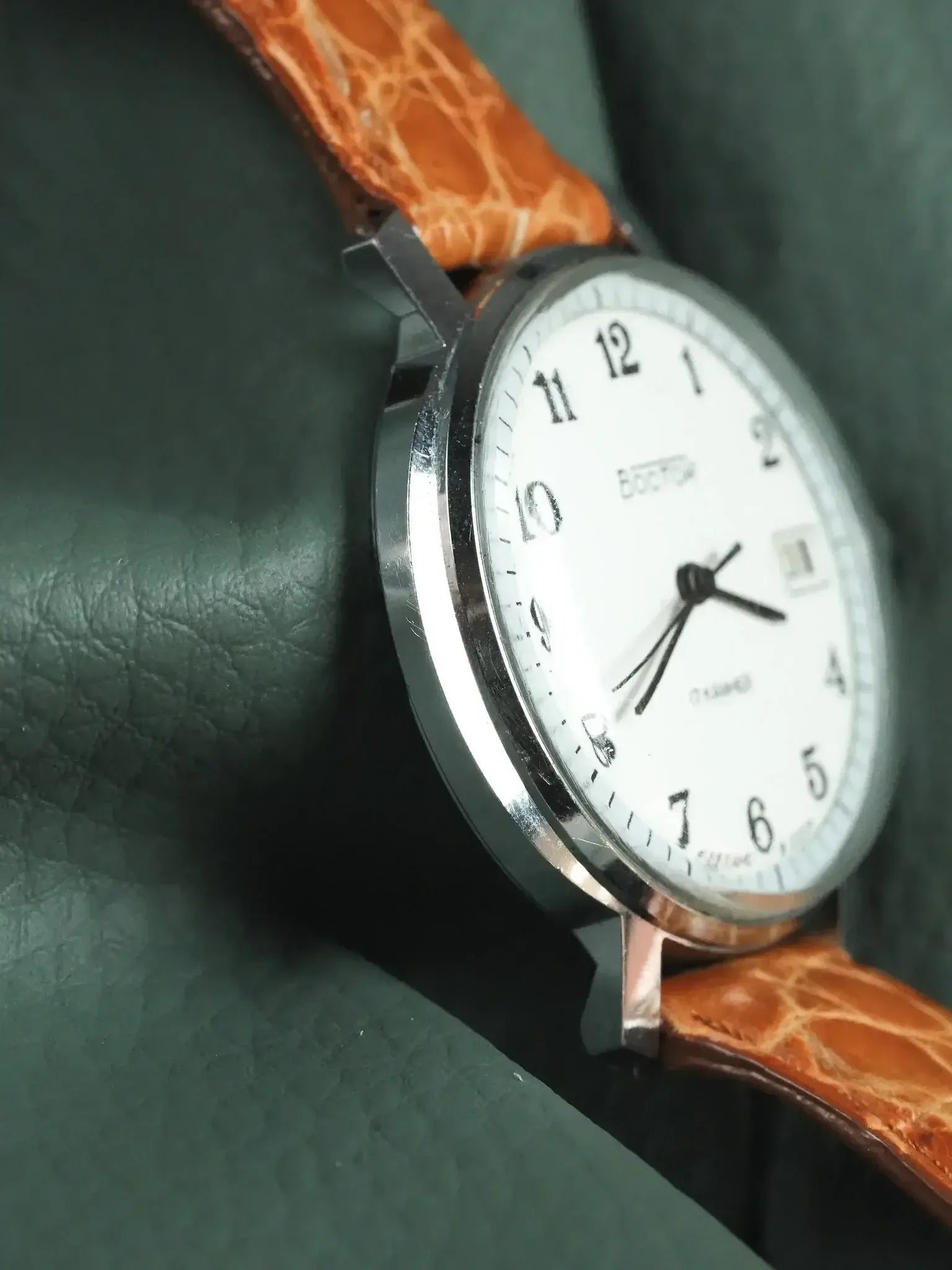 Vostok - Ovale Blanc 41mm - 1970s - Atelier Victor