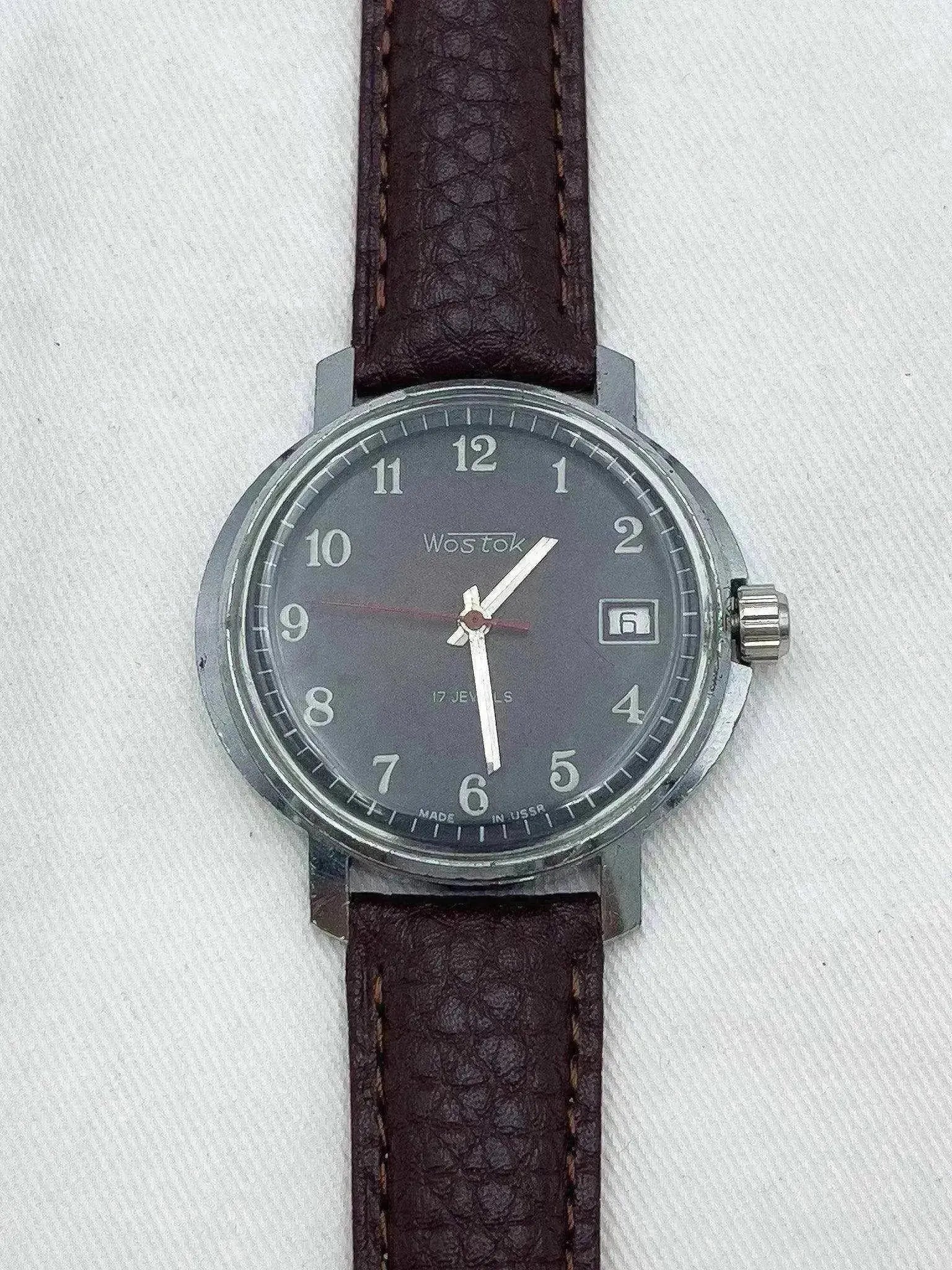 Vostok - Ovale Chocolat - 1970s - Atelier Victor