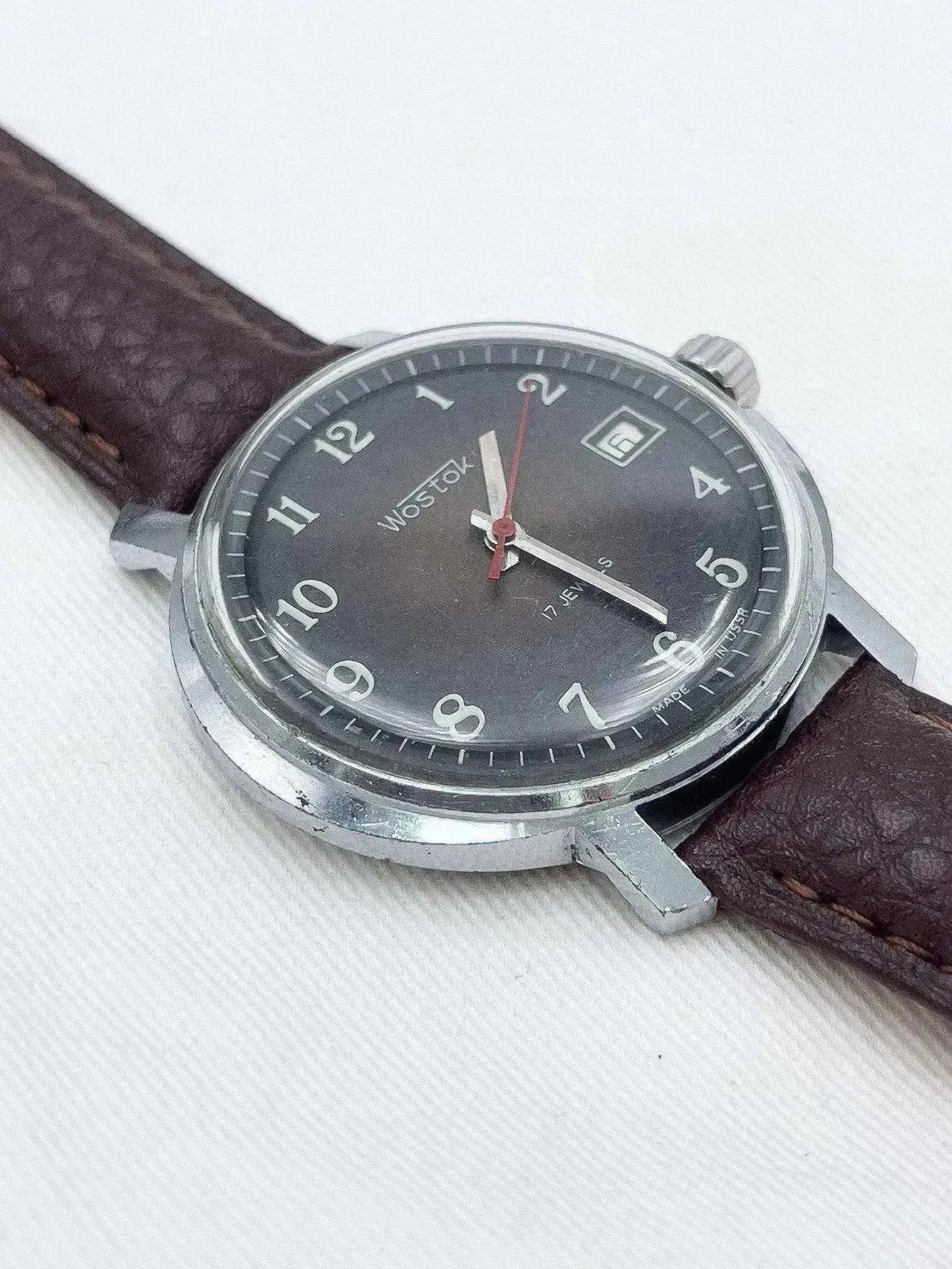 Vostok - Ovale Chocolat - 1970s - Atelier Victor