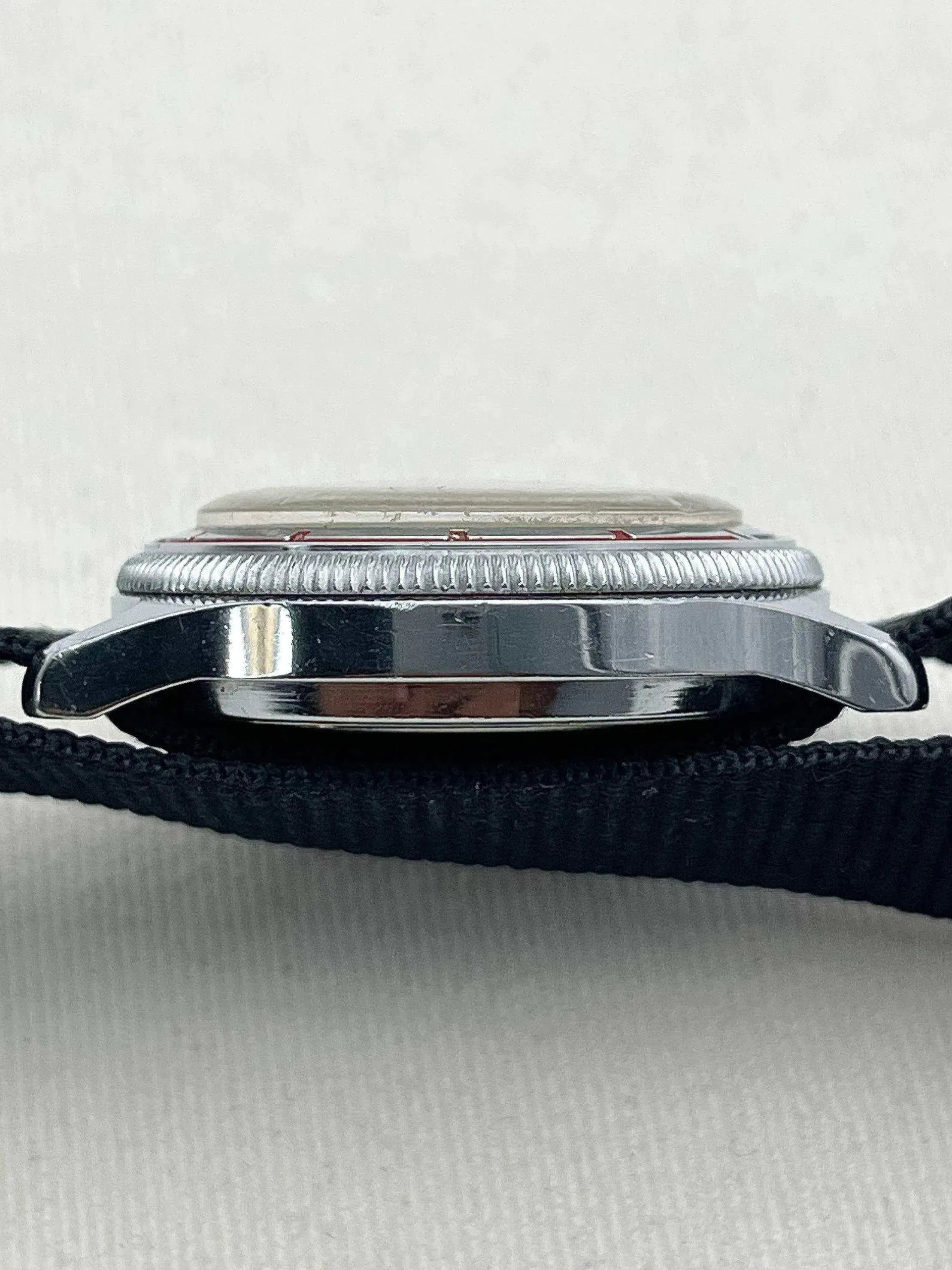 Vostok - Plongeuse Tropical - 1960s - Atelier Victor