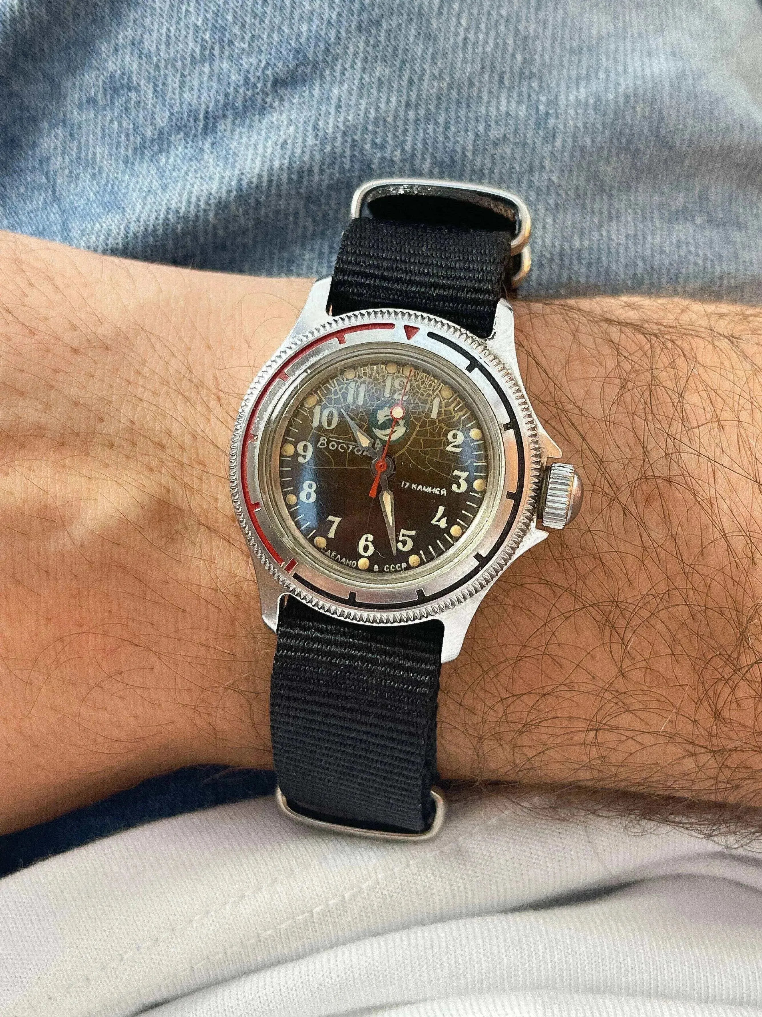 Vostok - Plongeuse Tropical - 1960s - Atelier Victor