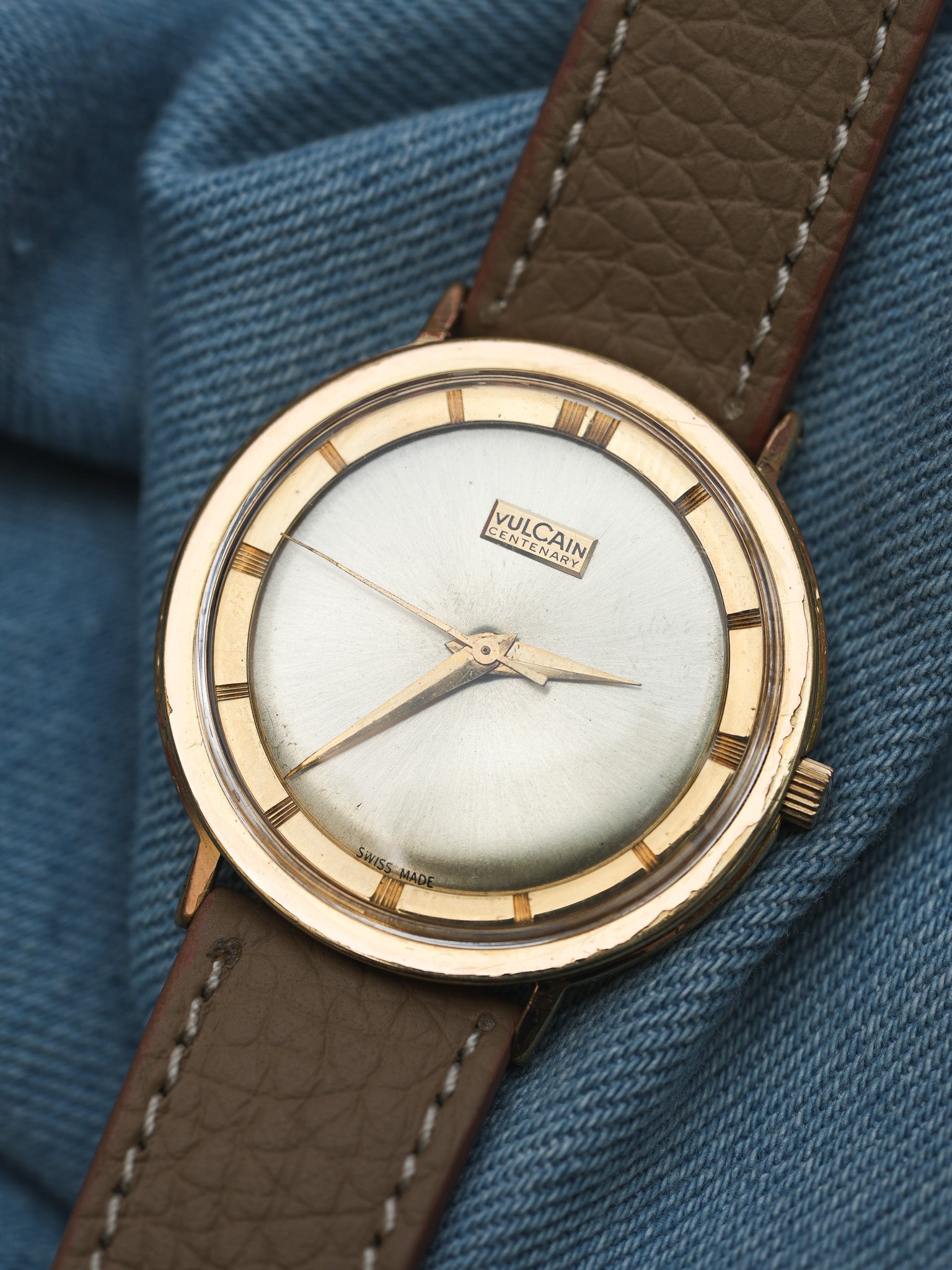 Vulcain - Panoramic Champagne plaqué or - 1960s - Atelier Victor - Vintage Shop
