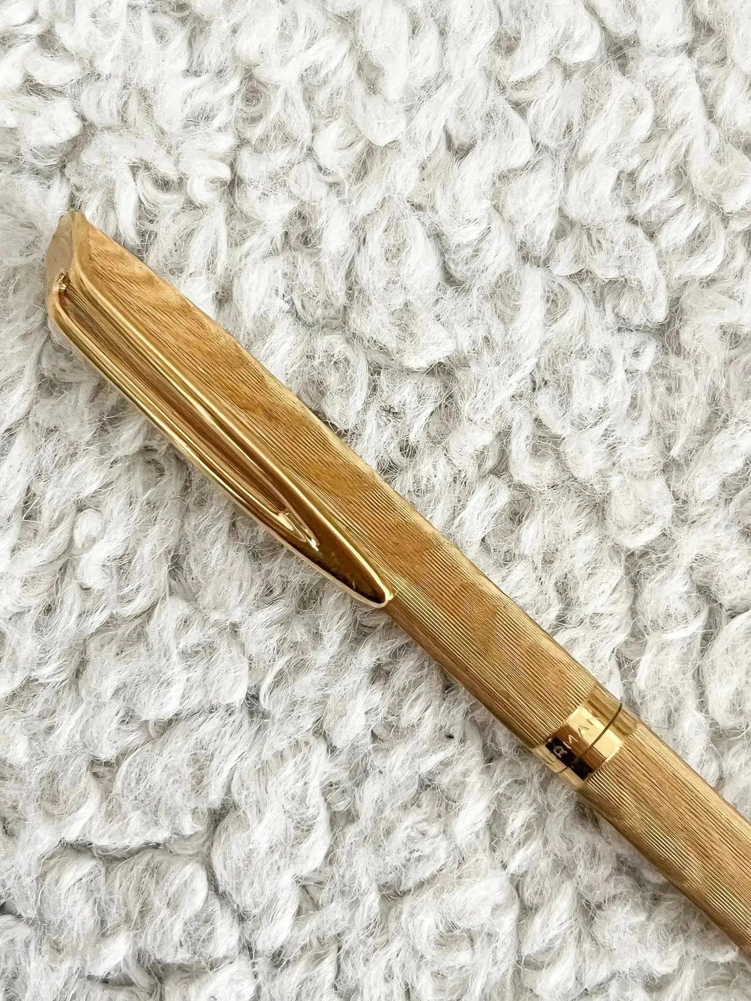 Waterman - Stylo à bille Or Tapissé - 1970s - Atelier Victor Paris - Vintage Watch Shop Dubai