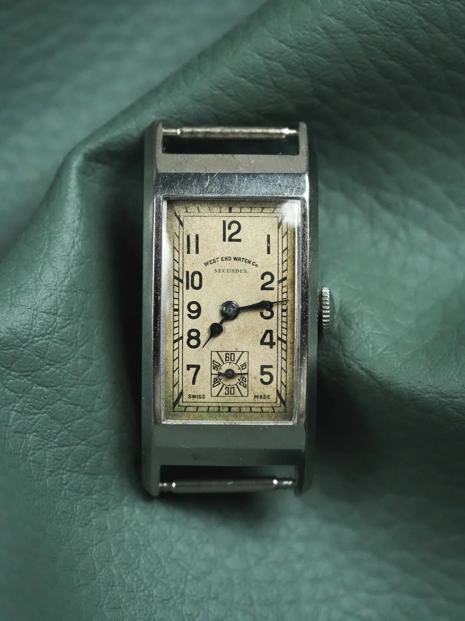West End Watch Secundus - Tank allongée curvée acier - 1930s - Atelier Victor