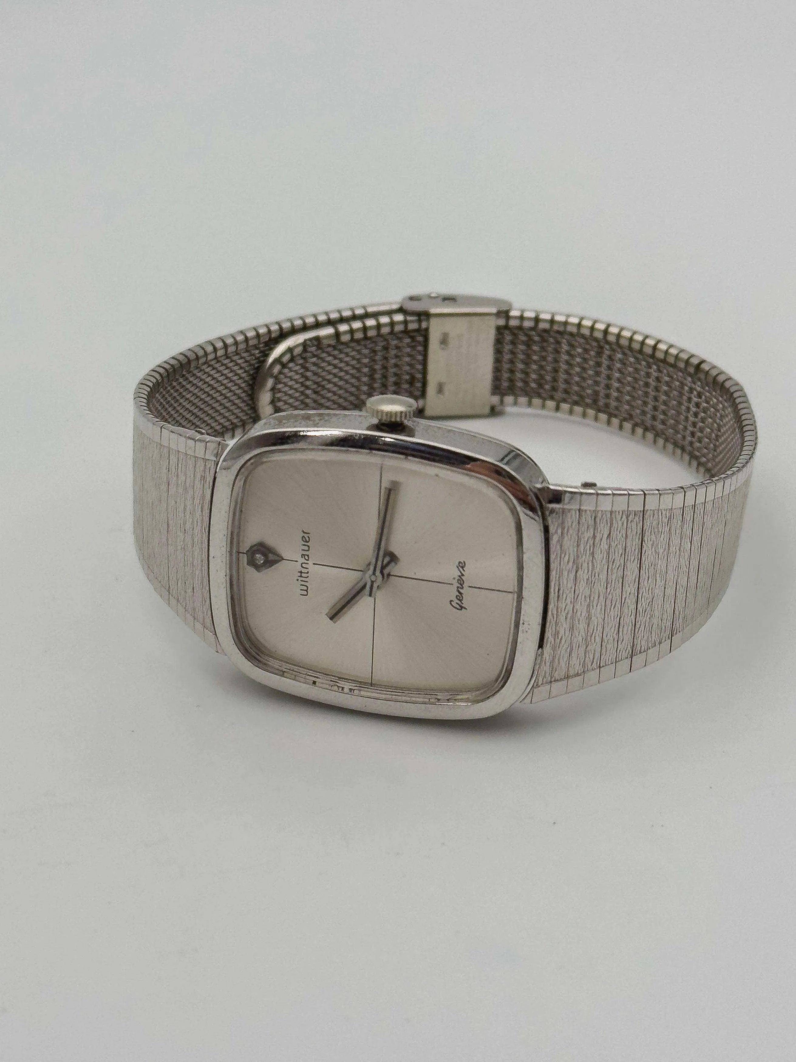 Wittnauer by Longines - Bracelet intégré Plaqué or blanc - 1970s - Atelier Victor Paris - Vintage Watch Shop Dubai