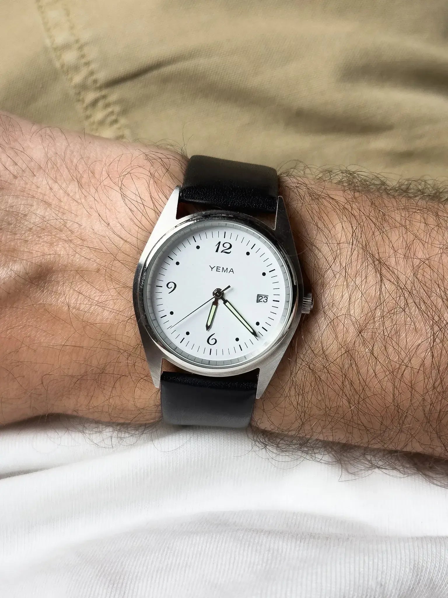 Yema - Acier Brossé Date 3H - 2000s - Atelier Victor