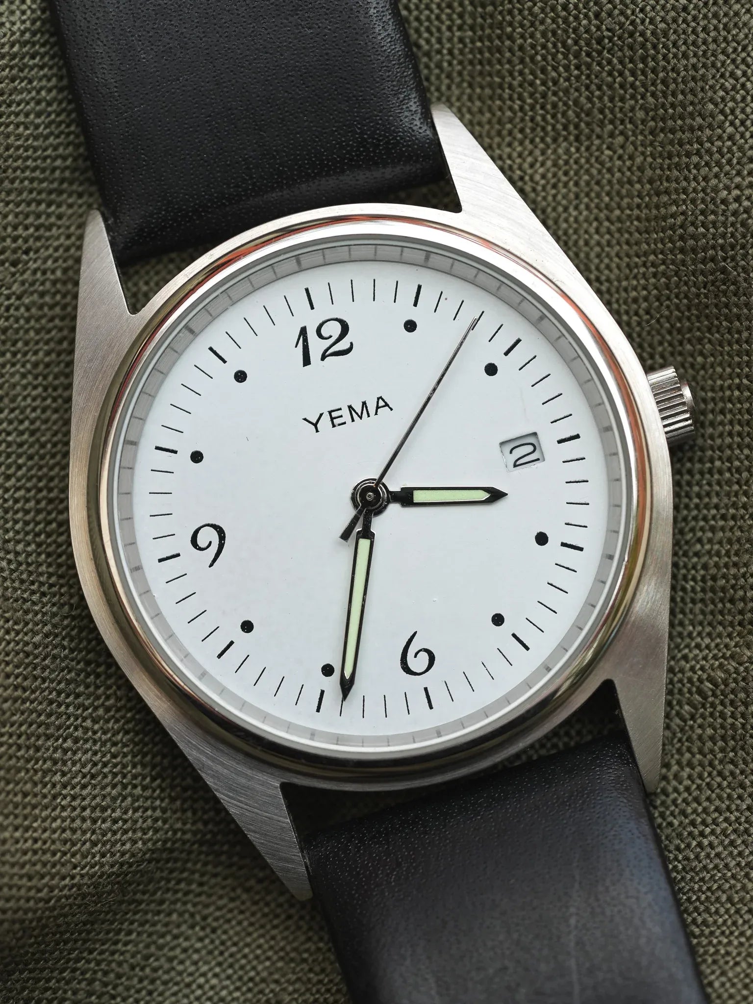 Yema - Acier Brossé Date 3H - 2000s - Atelier Victor - Vintage Shop