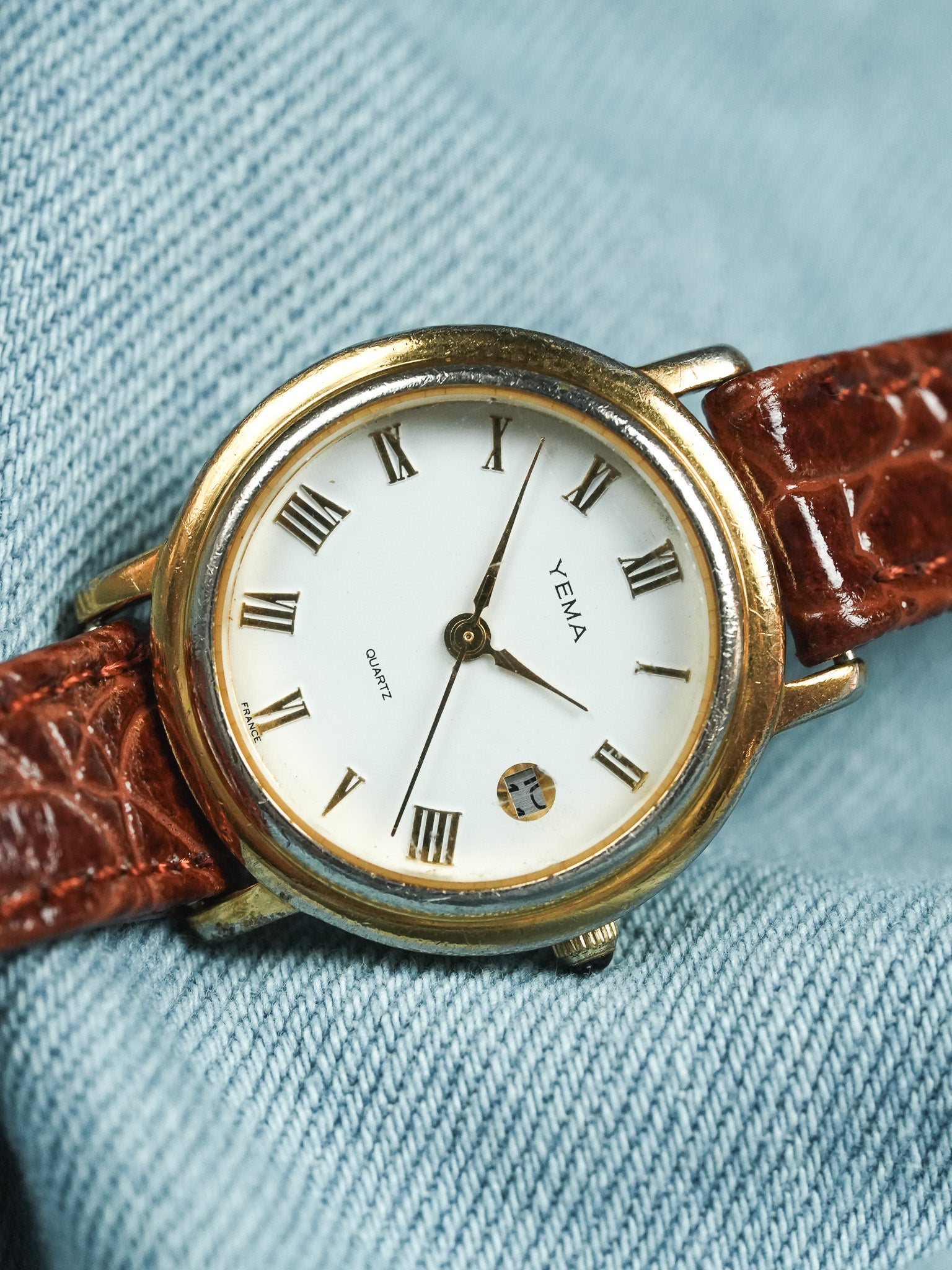 Yema - Acier Or cadran blanc romain or - 1990s - Atelier Victor - Vintage Shop