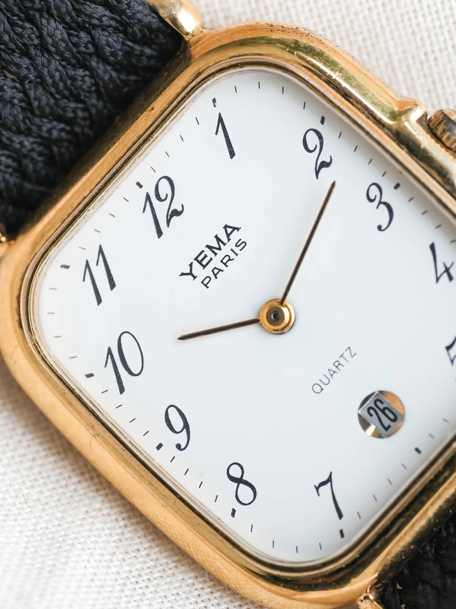 Yema - Chiffres arabes Blanc Date 6h - 1990s - Atelier Victor