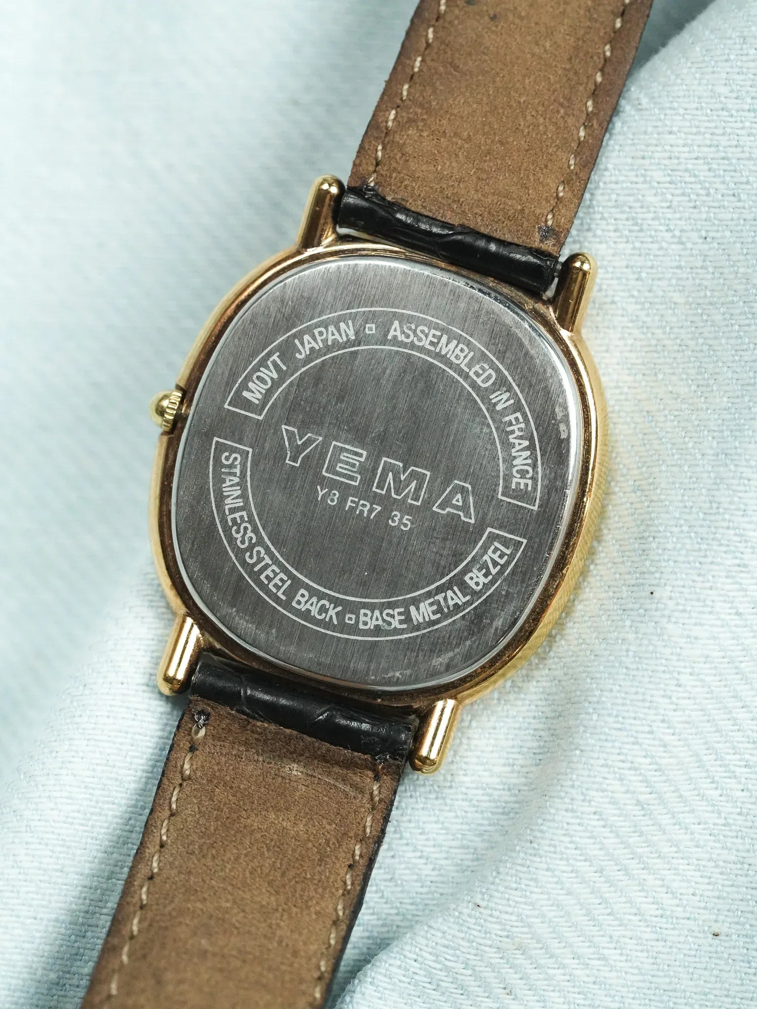 Yema - Elipse Date 6h Cadran blanc - 1990s - Atelier Victor - Vintage Shop