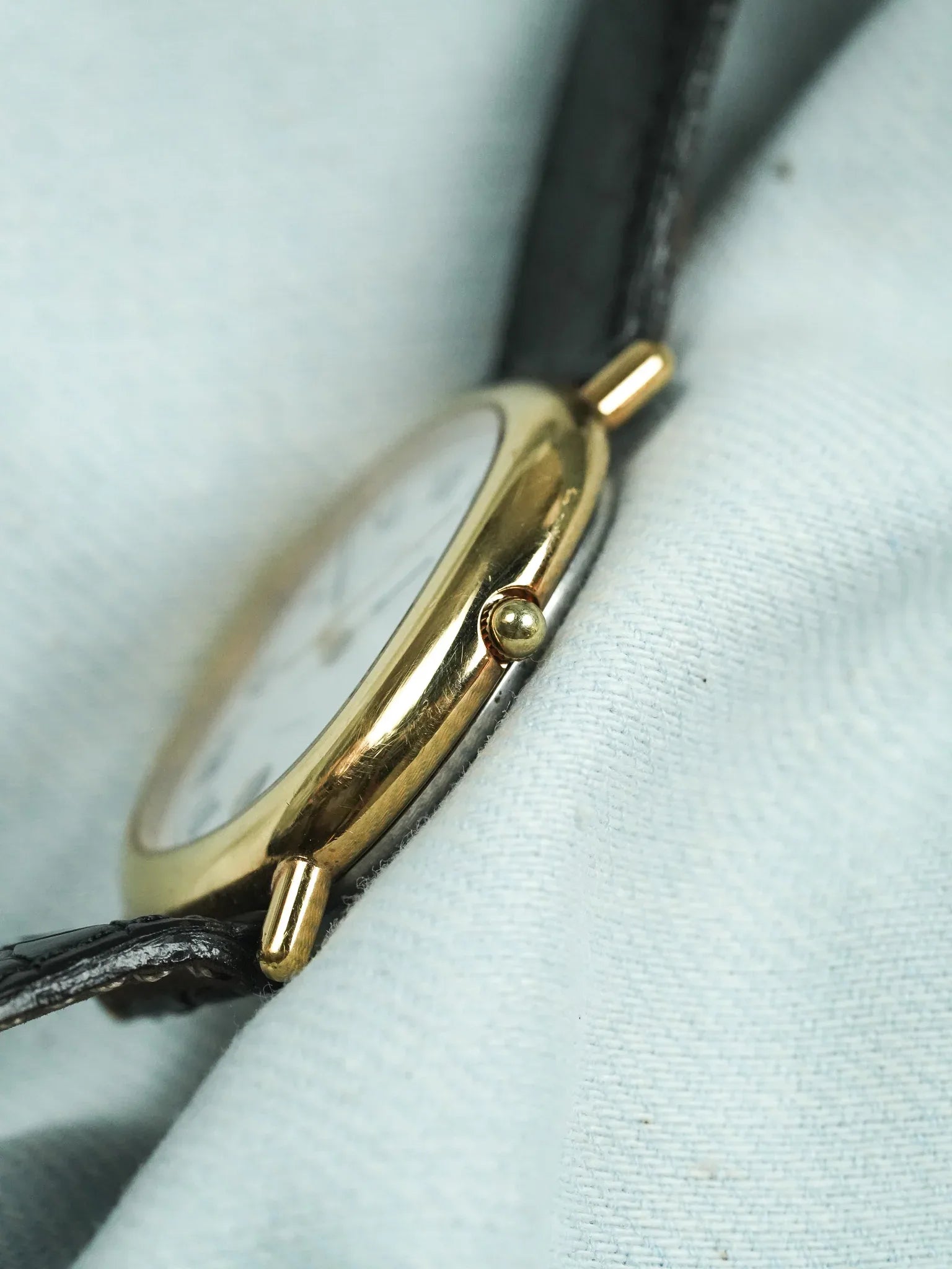 Yema - Elipse Date 6h Cadran blanc - 1990s - Atelier Victor - Vintage Shop