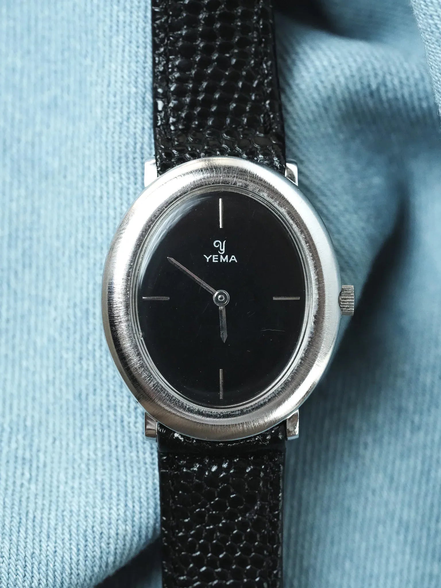 Yema - Ellipse Argent 925 Cadran Noir laque - 1970s - Atelier Victor