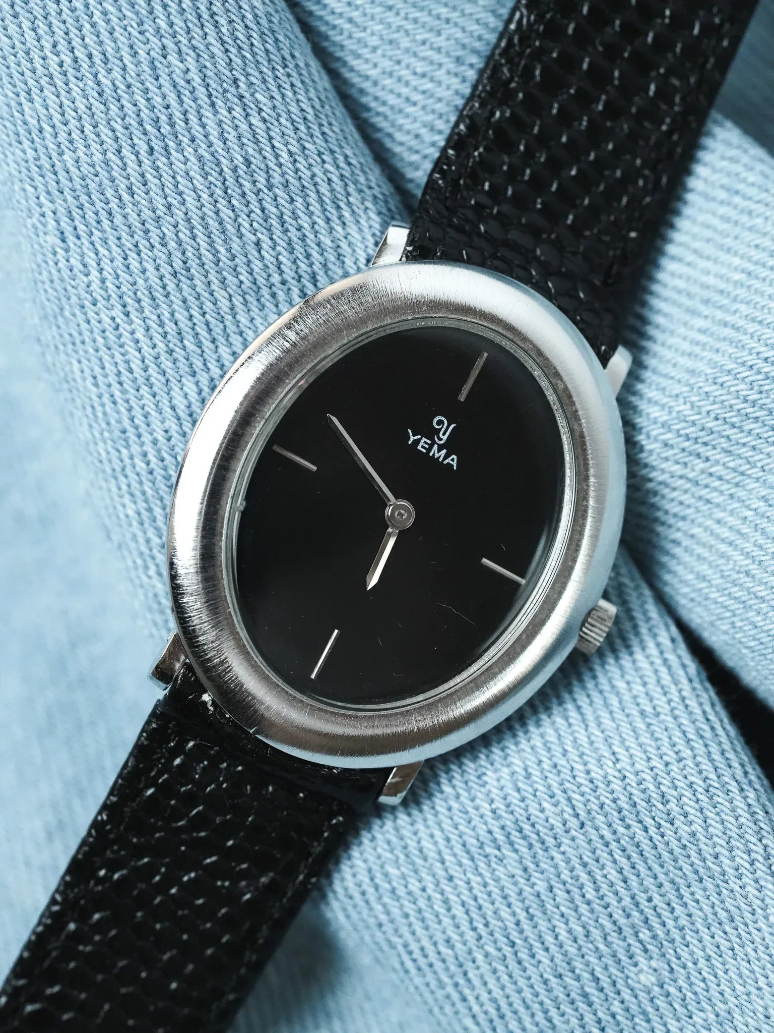 Yema - Ellipse Argent 925 Cadran Noir laque - 1970s - Atelier Victor